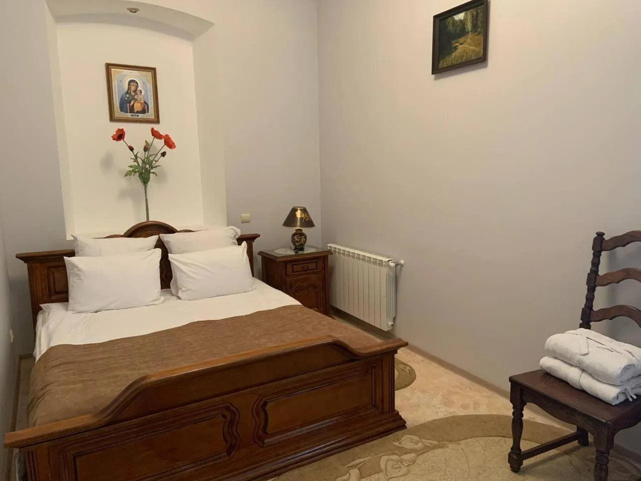 Photo of the whole room, Bed in Hetman Hotel