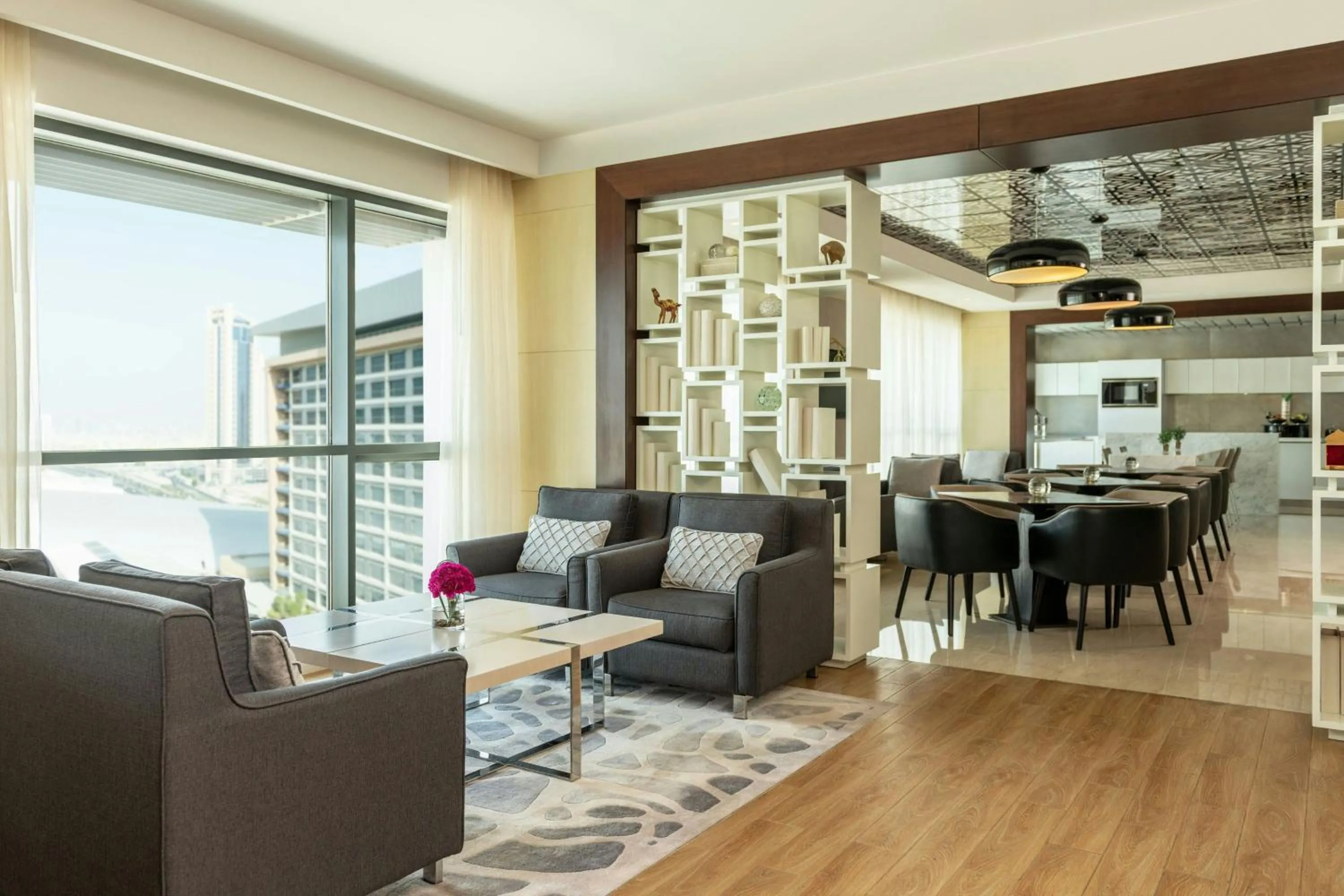 Lounge or bar in Le Meridien City Centre Bahrain