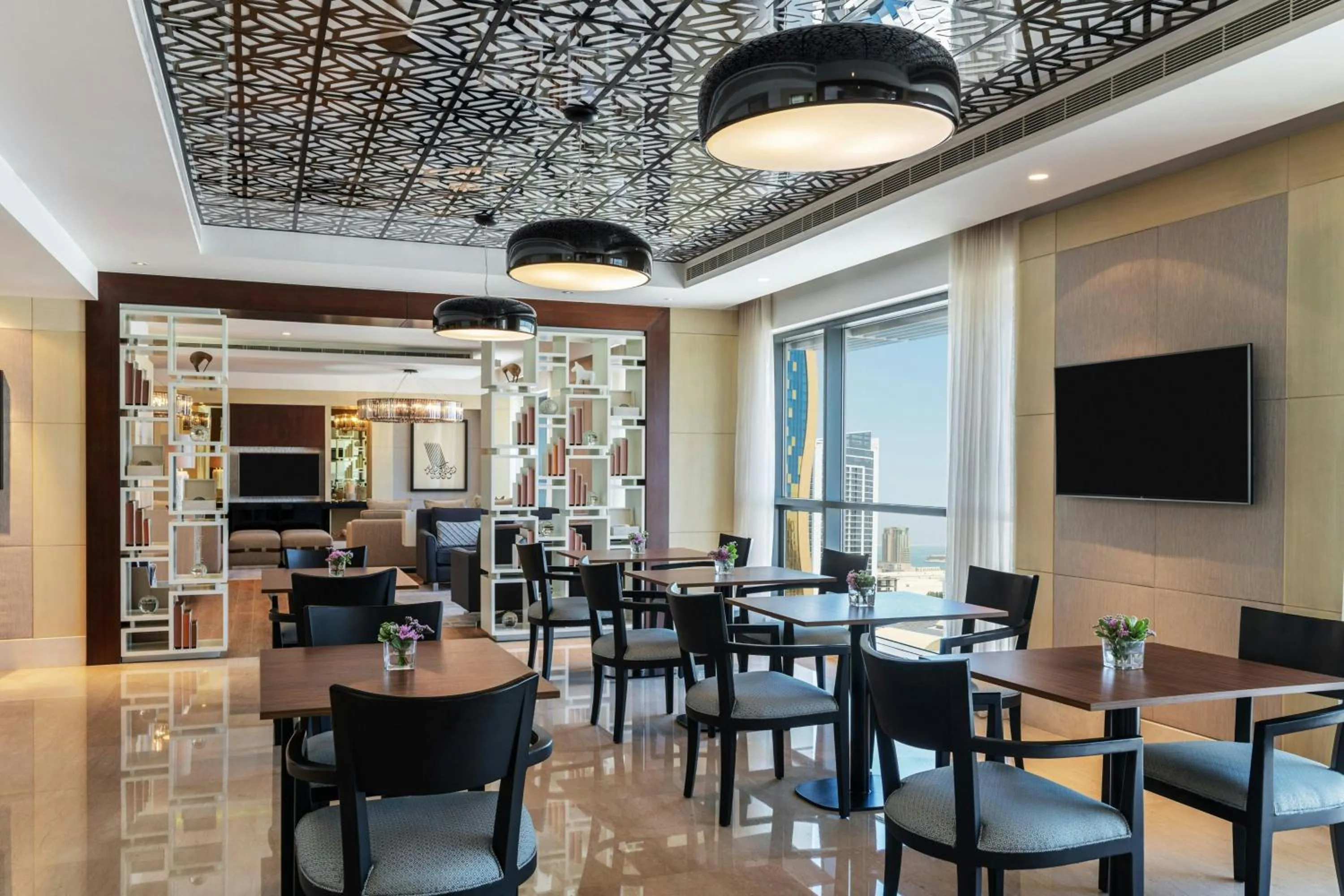 Lounge or bar in Le Meridien City Centre Bahrain