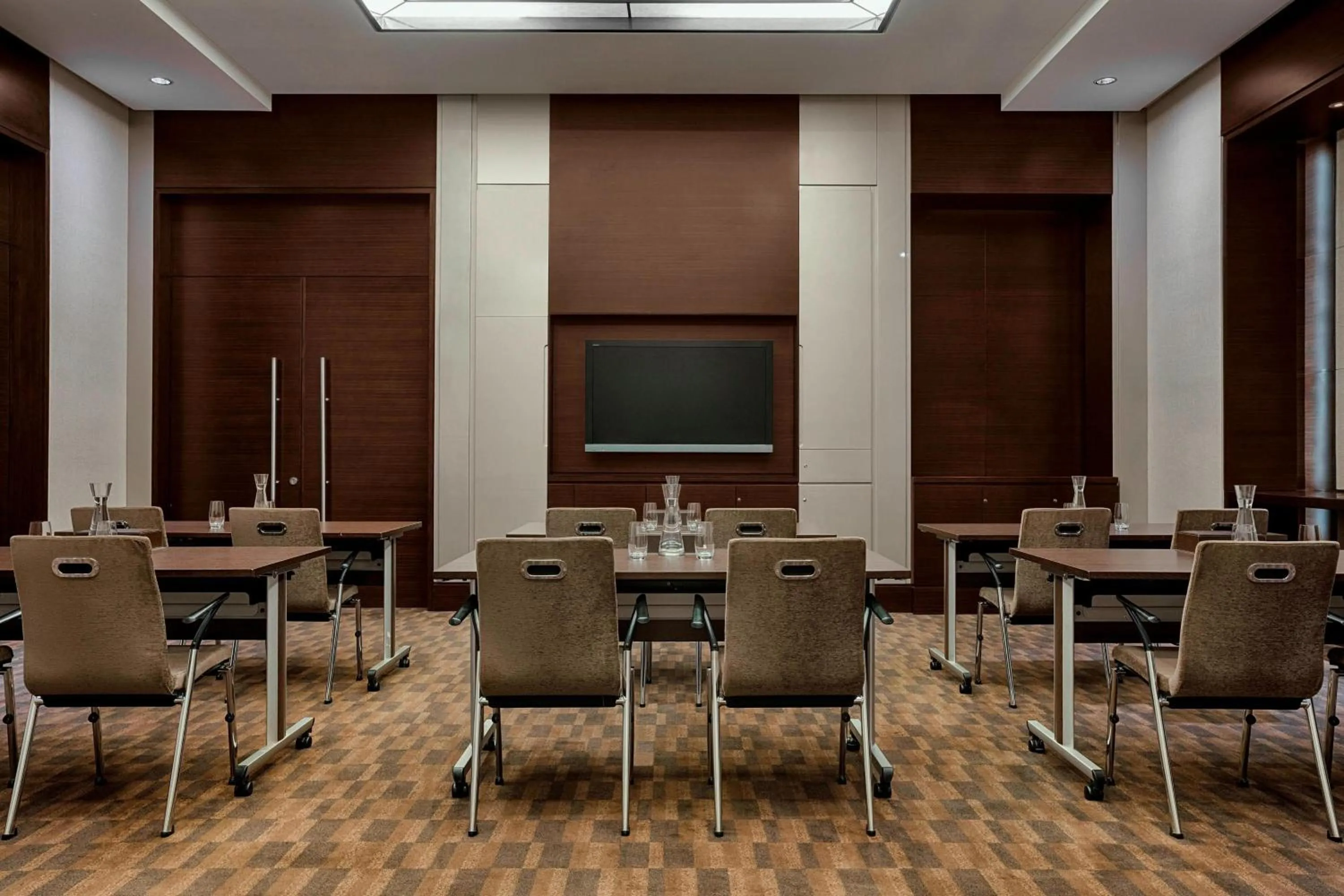 Meeting/conference room in Le Meridien City Centre Bahrain