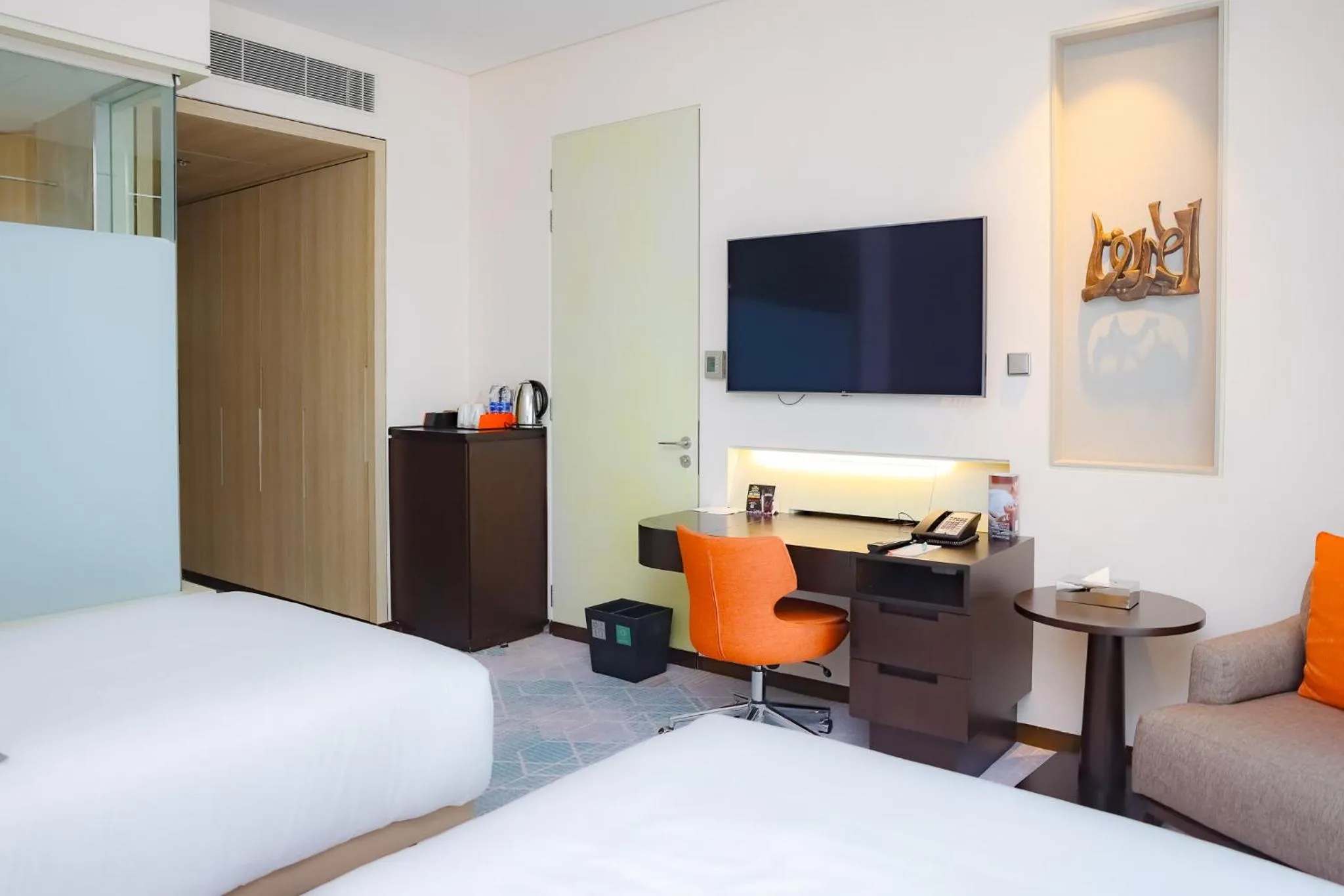 Coffee/tea facilities, Bed in Le Meridien City Centre Bahrain