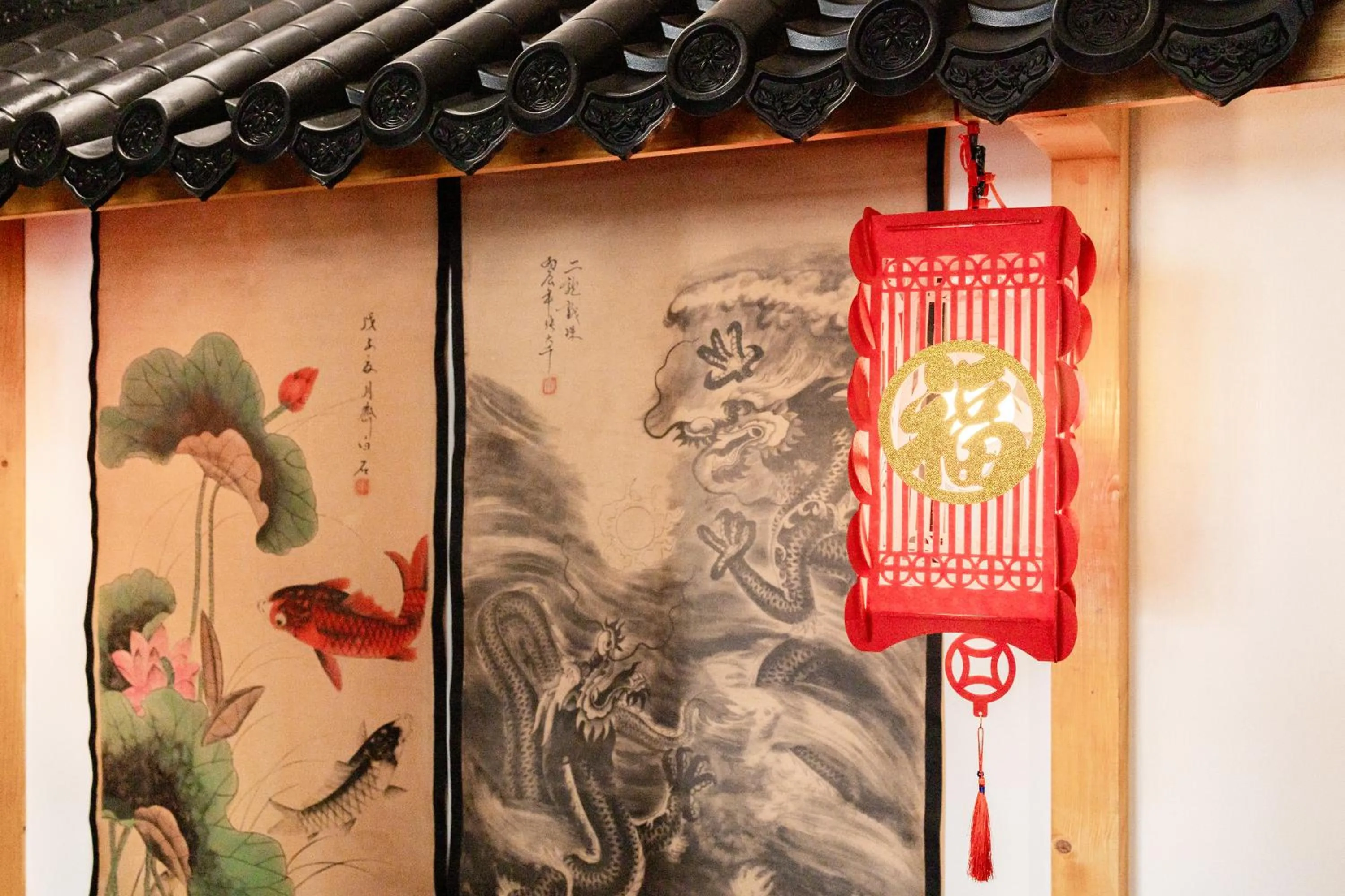 Decorative detail in Marco Polo Phuket Poshtel & Bistro