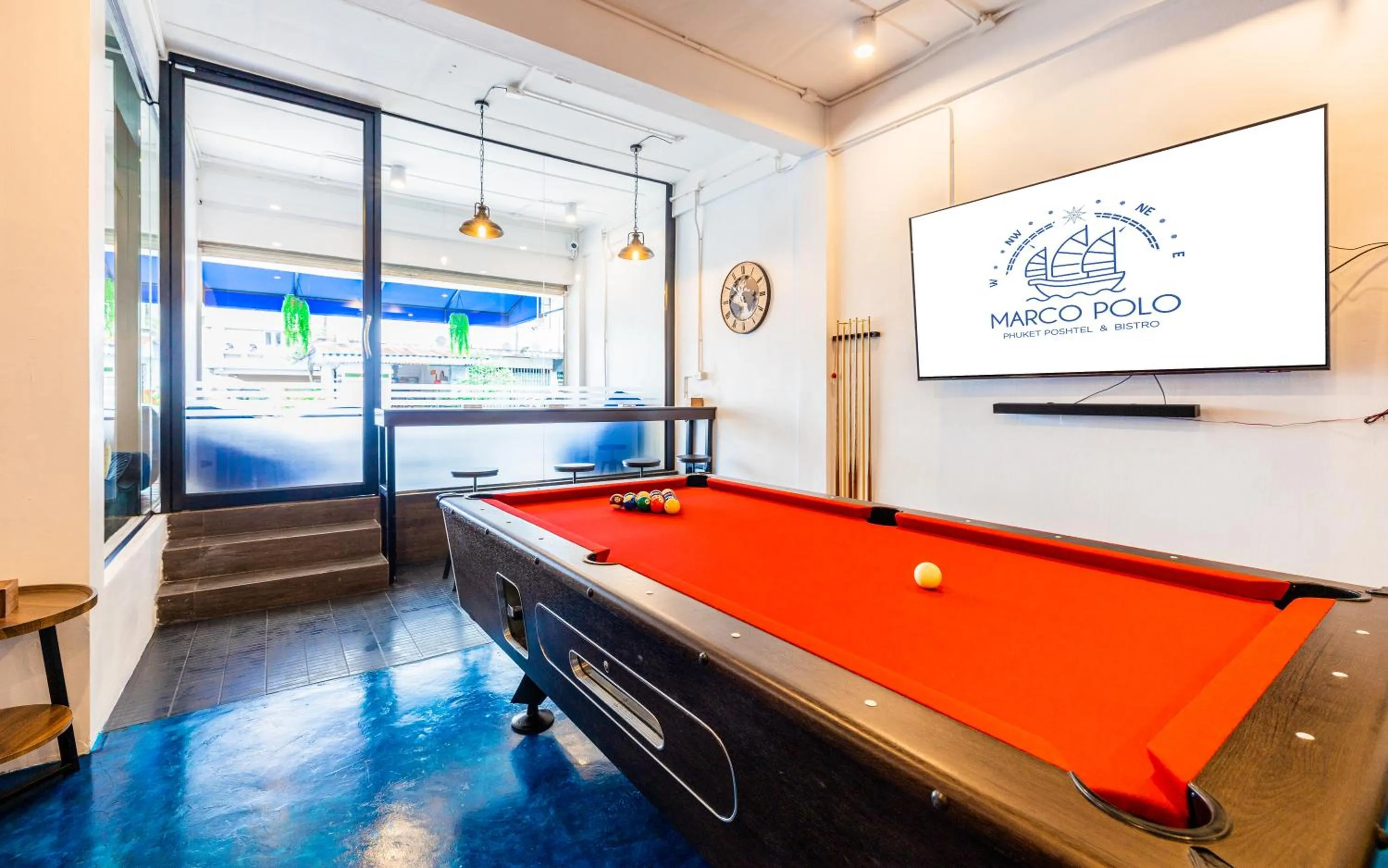 Billiard in Marco Polo Phuket Poshtel & Bistro