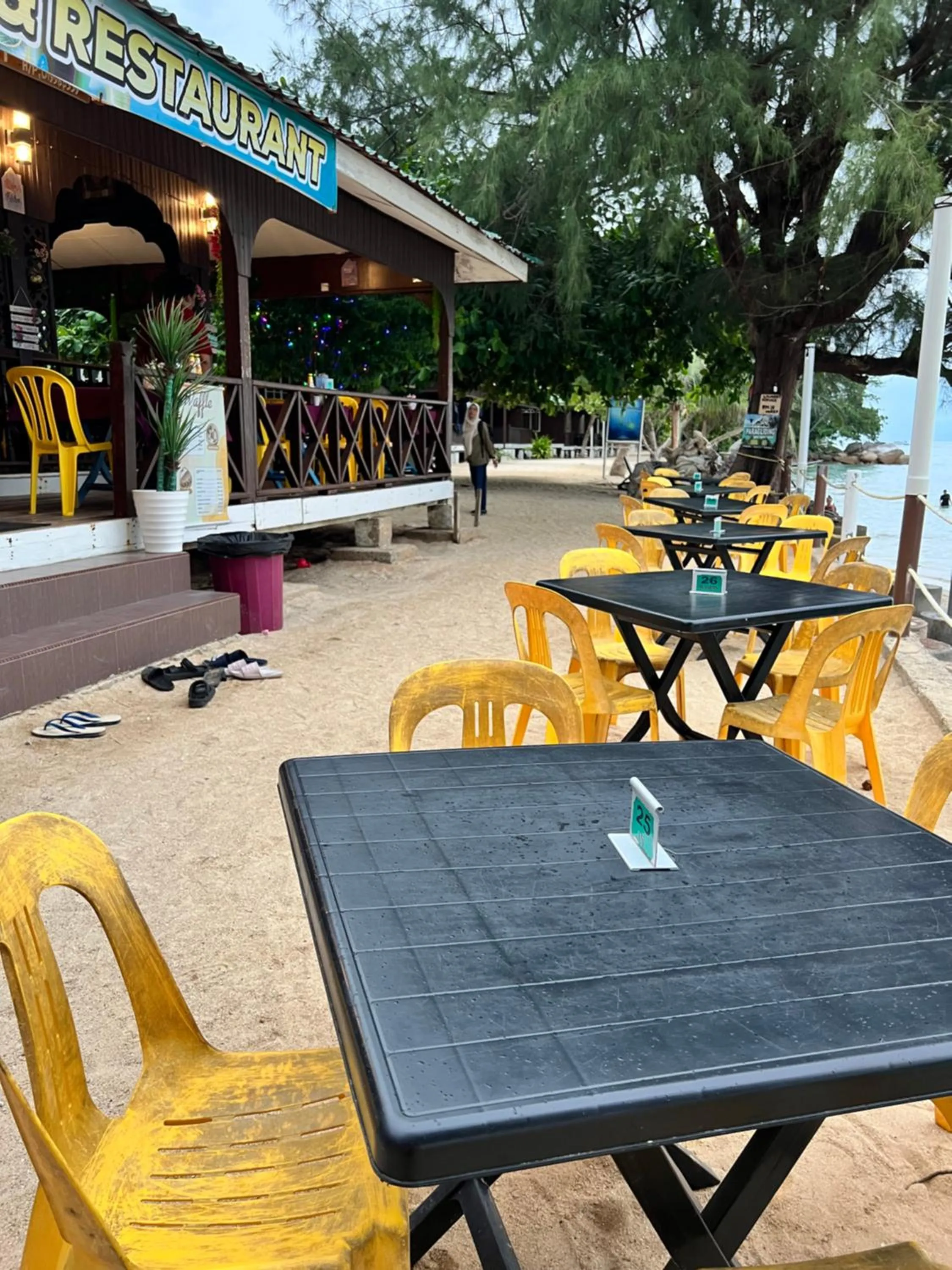 Restaurant/places to eat in Mama's Chalet Pulau Perhentian Besar