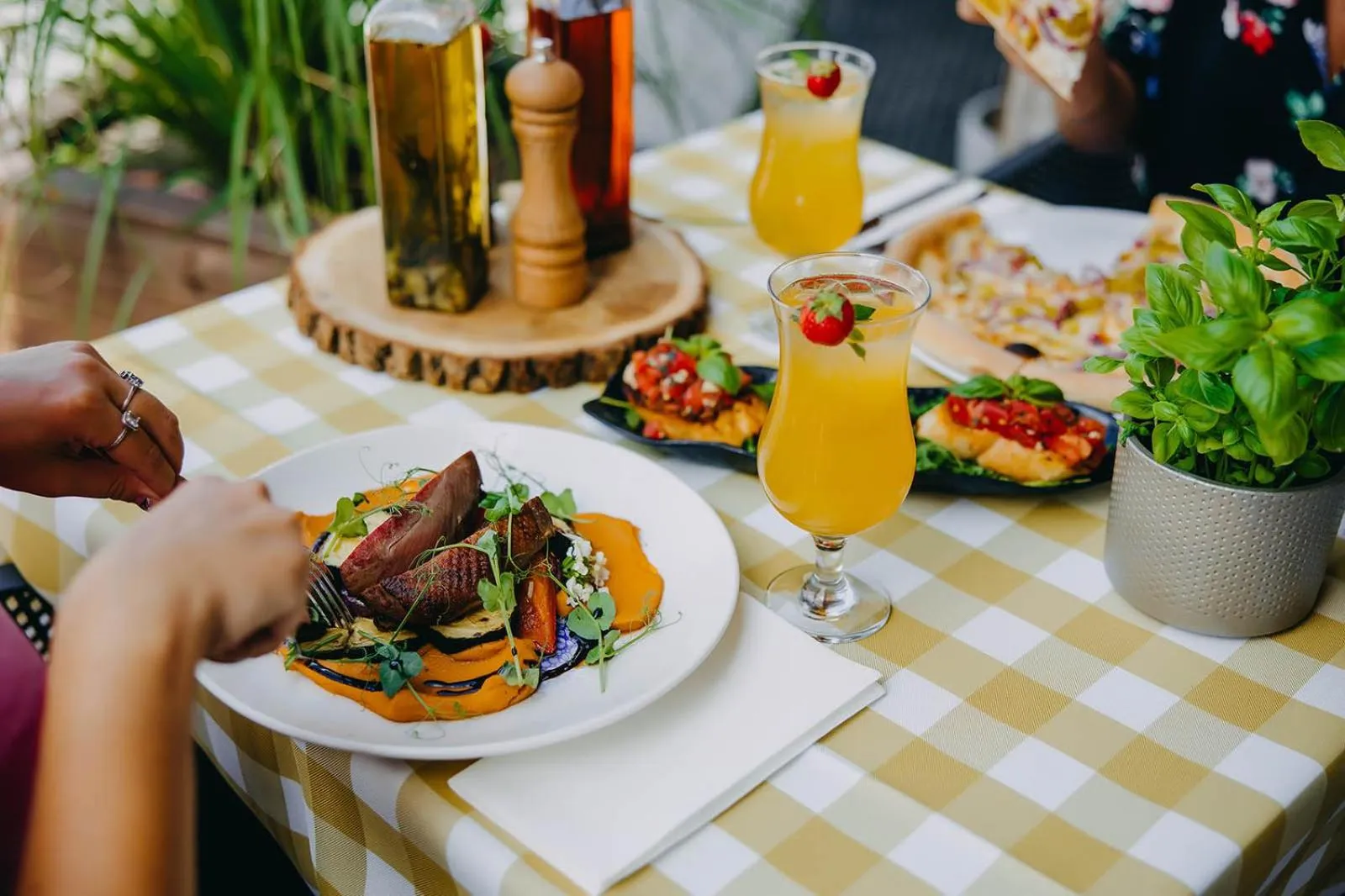 Restaurant/places to eat in Osada Śnieżka koło Karpacza