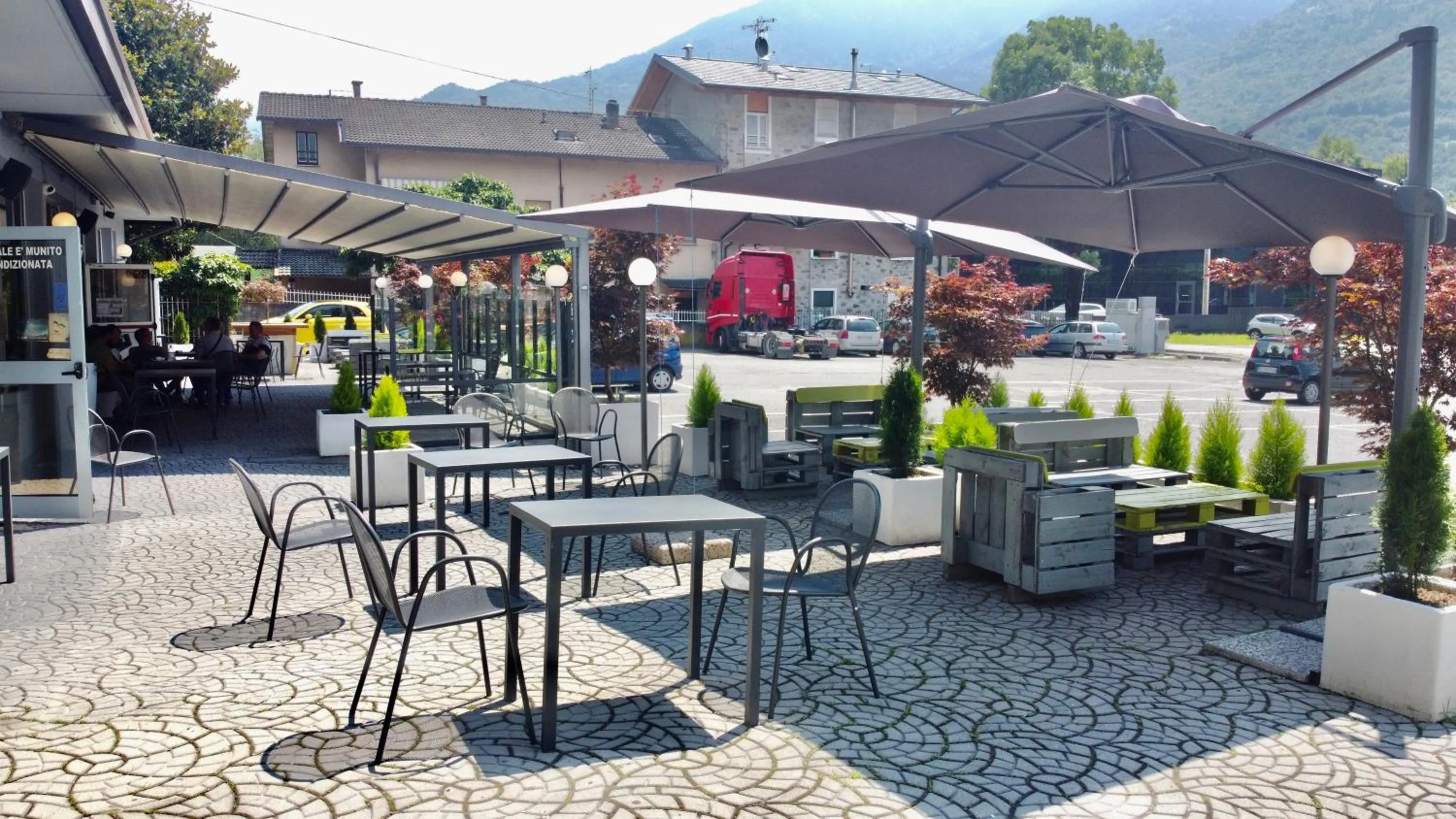 Property building in Hotel del Boschetto