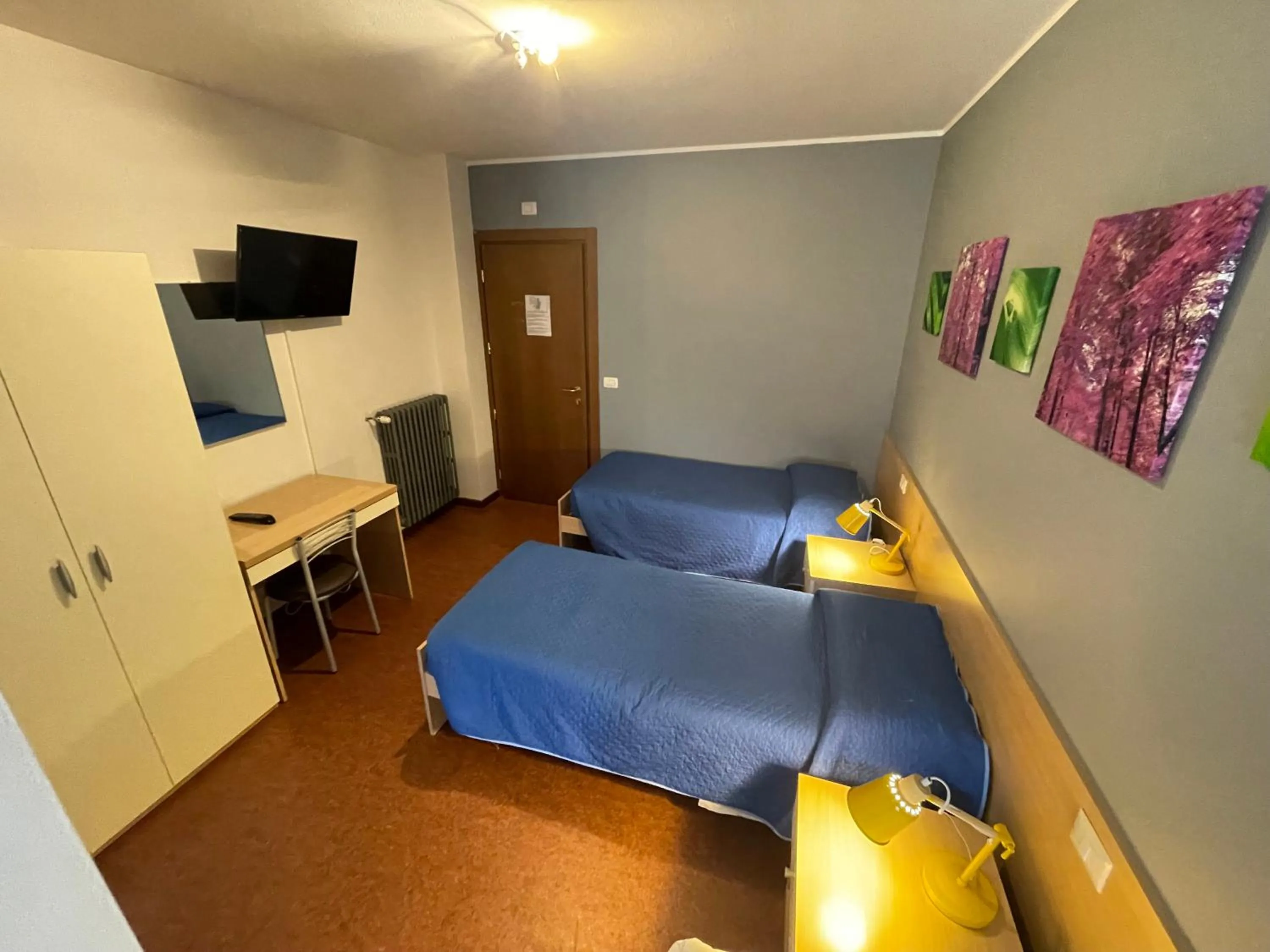 Photo of the whole room, Bed in Hotel del Boschetto