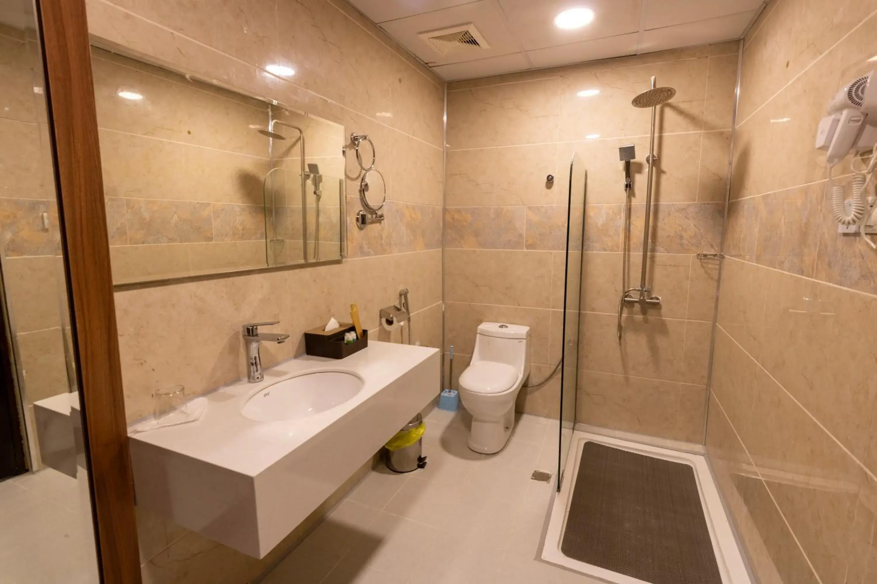 Junior Suite in Zaman Homeland Hotel Junior Suite in Zaman Homeland Hotel