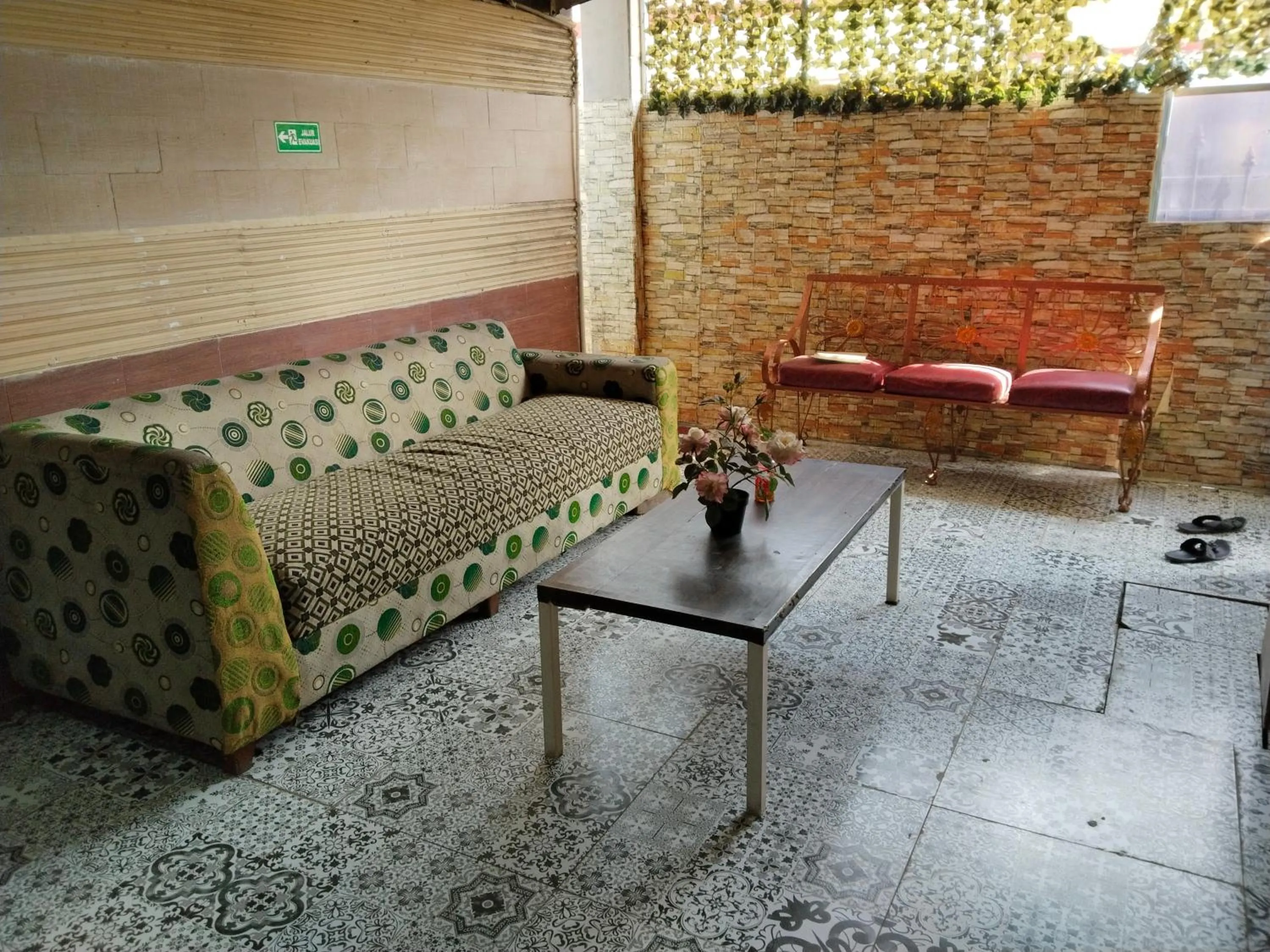 Seating area in Hotel Global Syariah