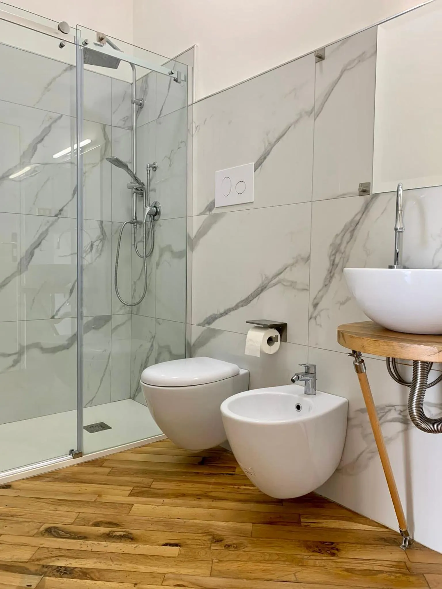 Bathroom in Mare Blu