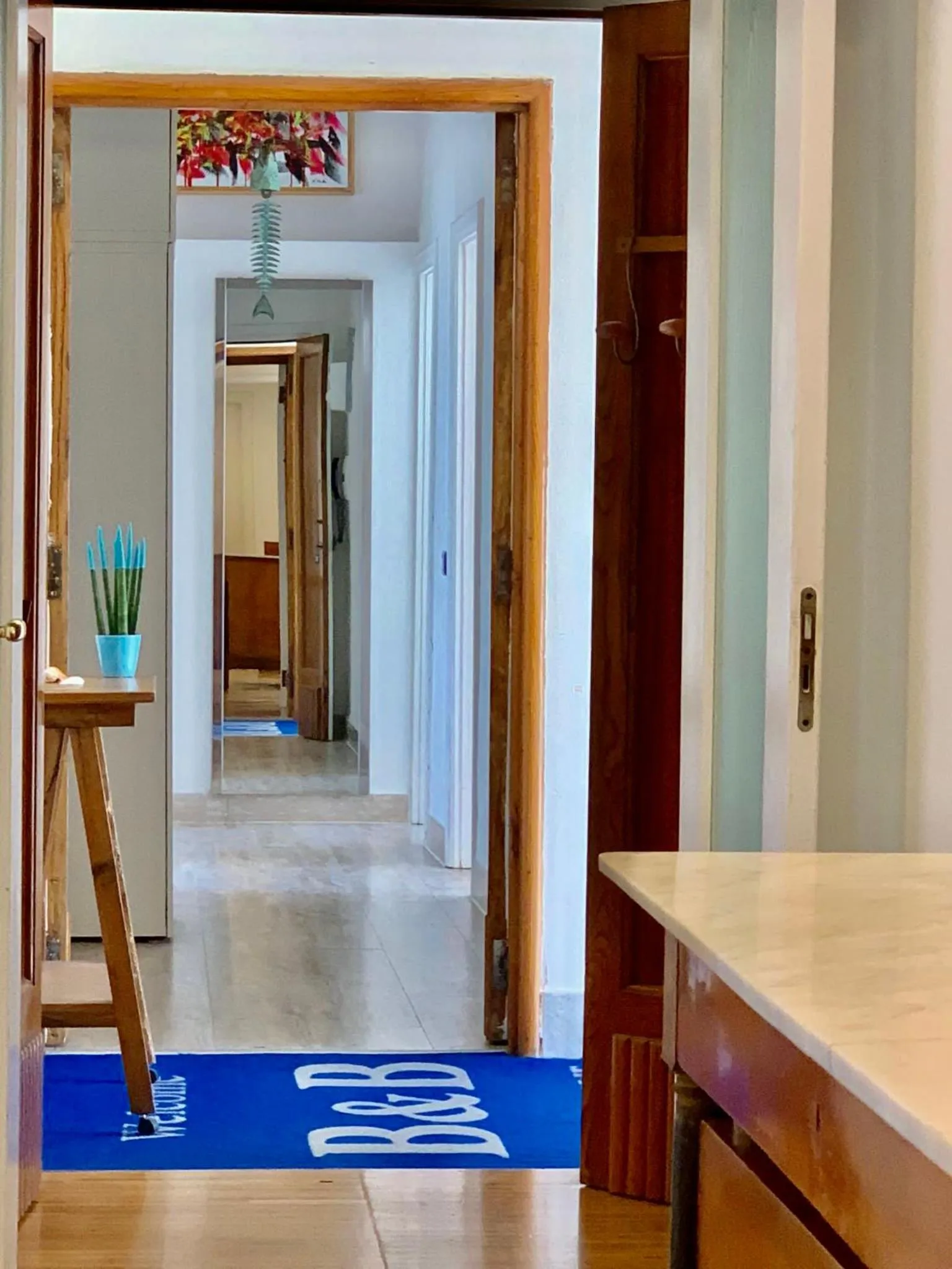 Facade/entrance in Mare Blu