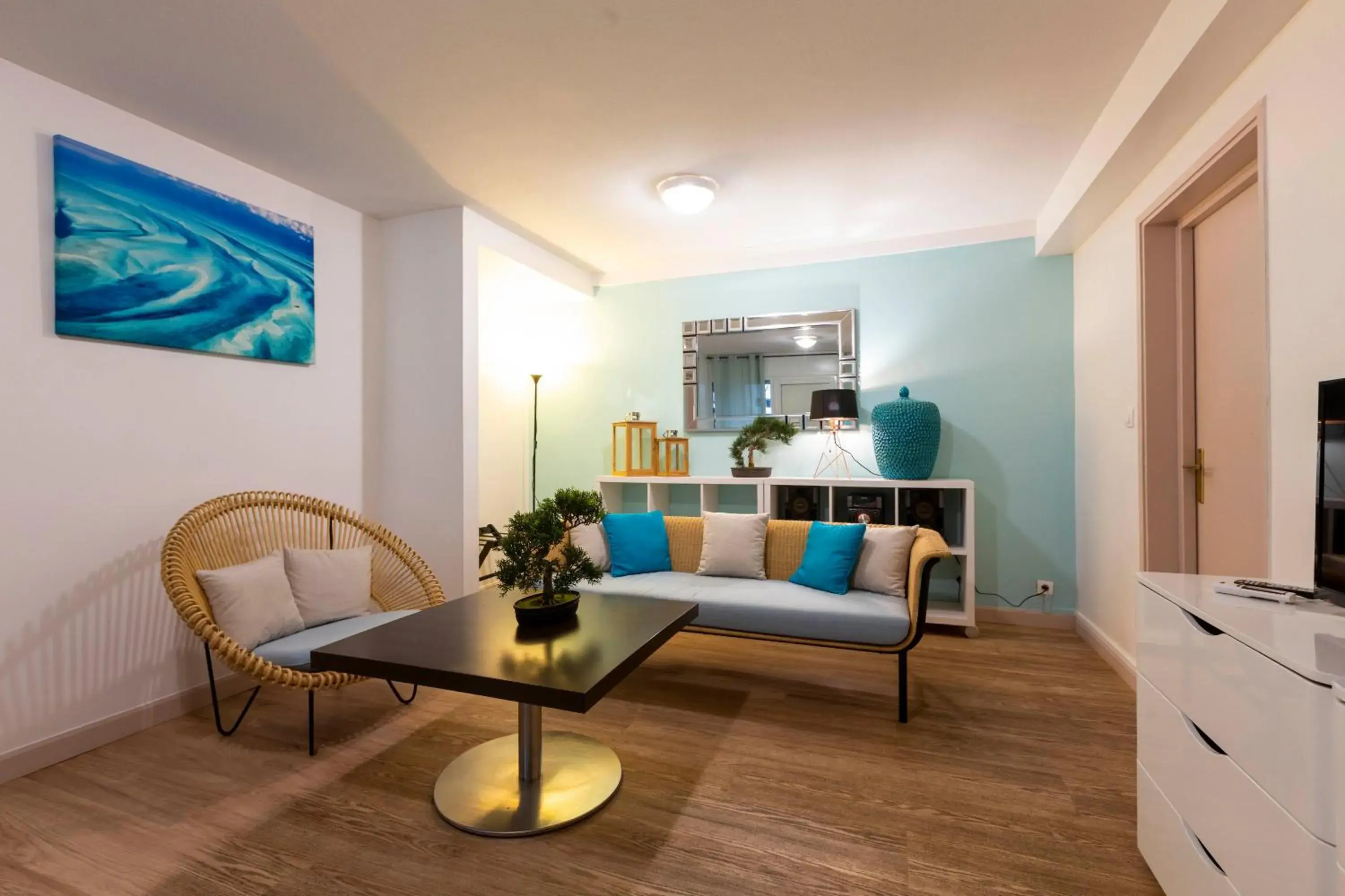 Family Two-Bedroom Suite in Hotel Atlantis Family Two-Bedroom Suite in Hotel Atlantis