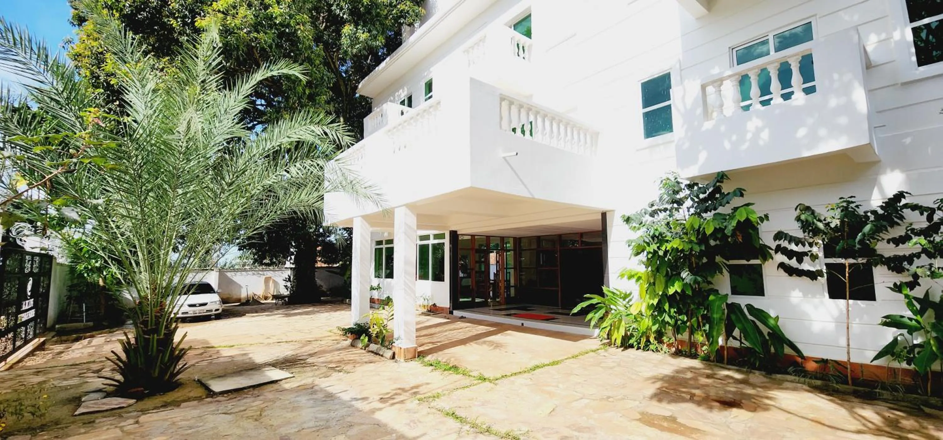 Property building in Pulickal Heights Hotel