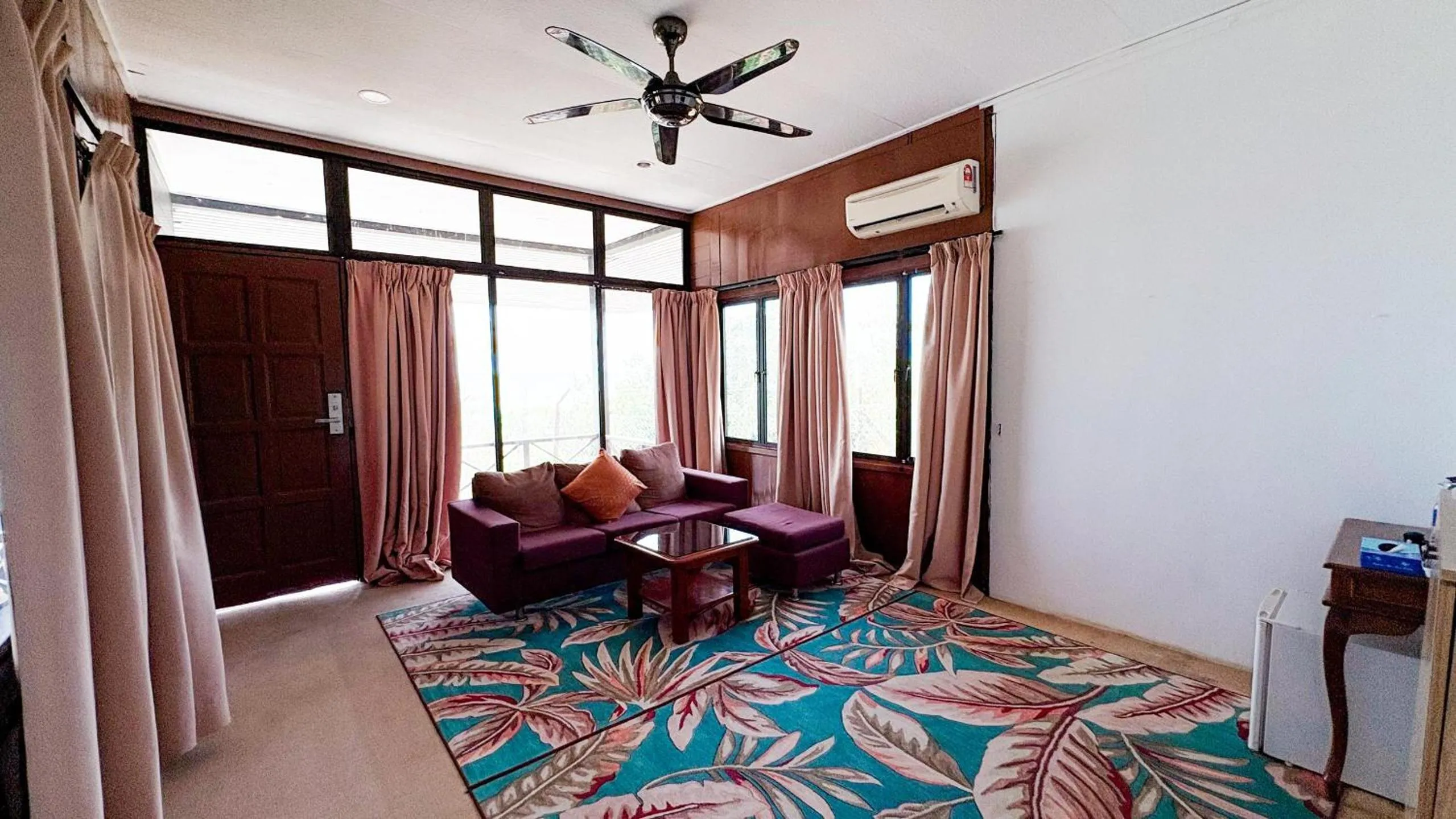 Lovita Tanjung Bidara Beach Resort