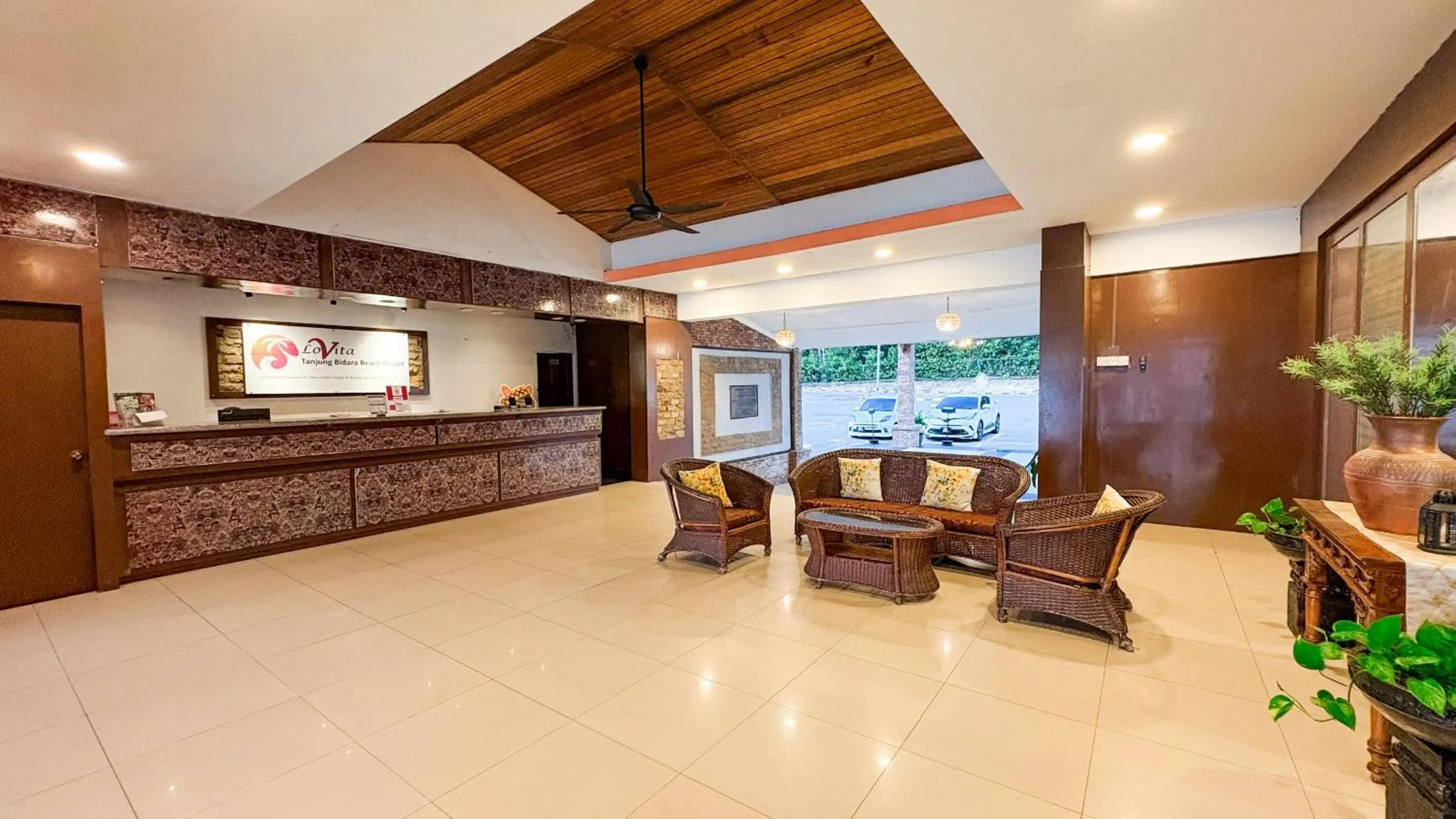 Lovita Tanjung Bidara Beach Resort