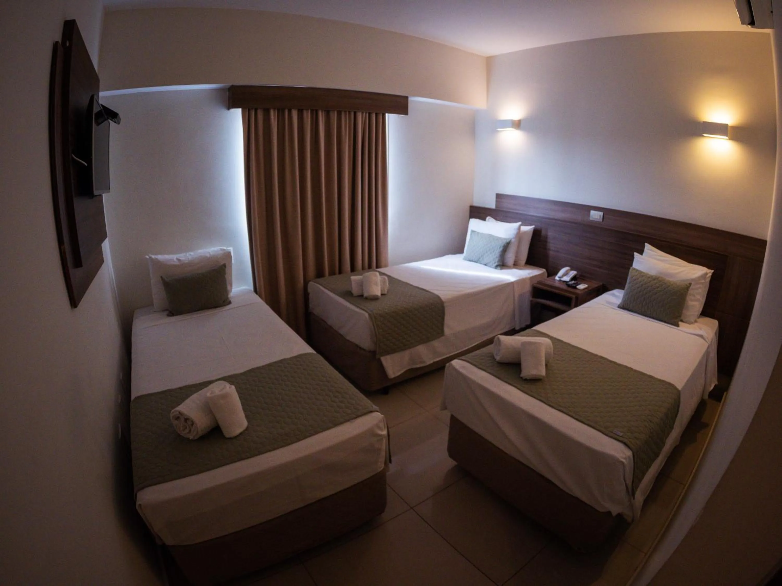 Bedroom, Bed in Ipe Center Hotel