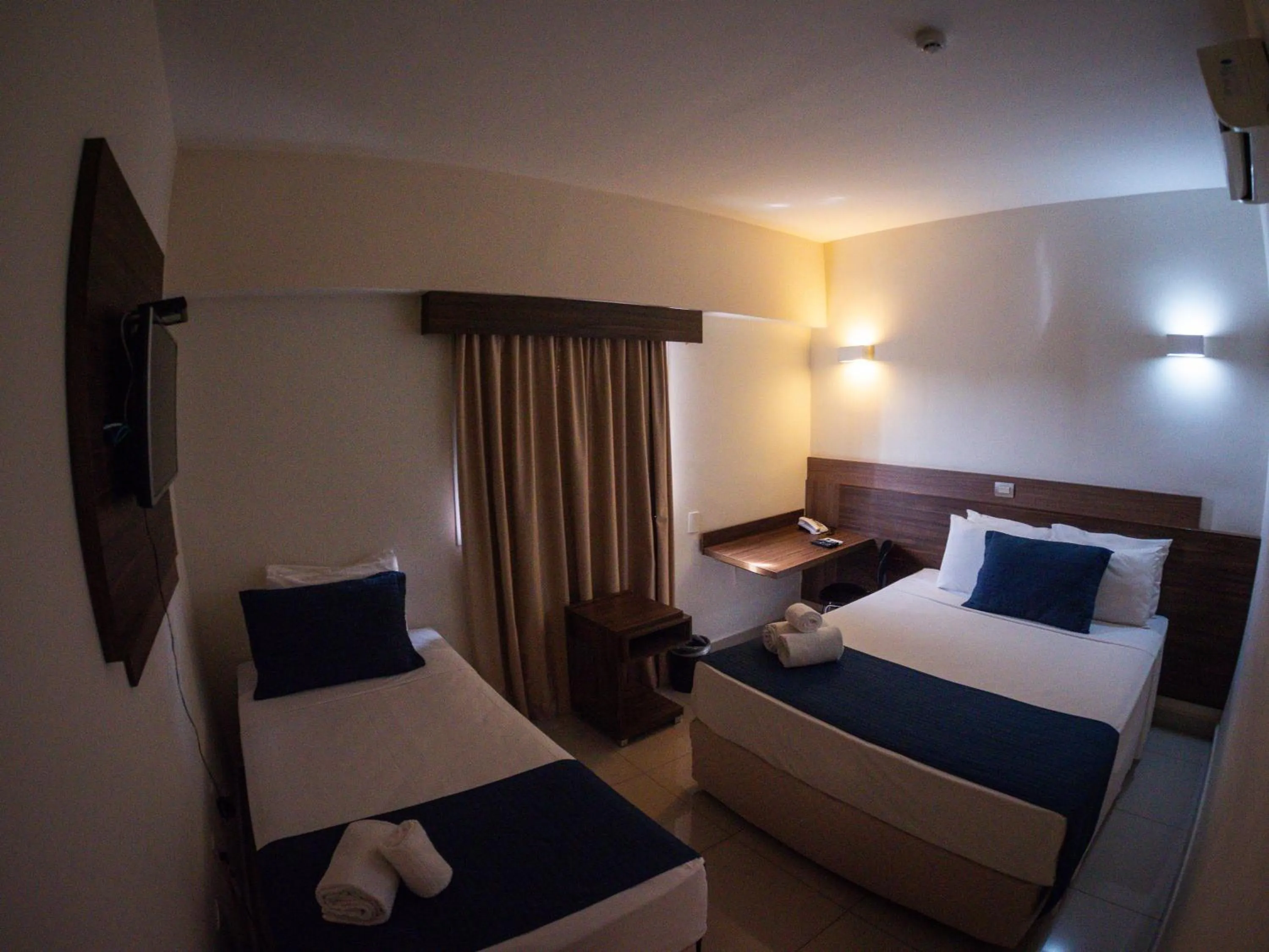 Bedroom, Bed in Ipe Center Hotel