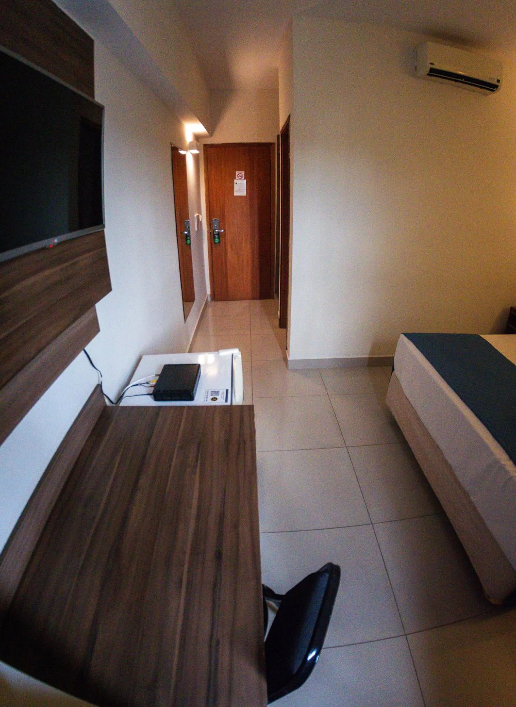 Bedroom, Bed in Ipe Center Hotel