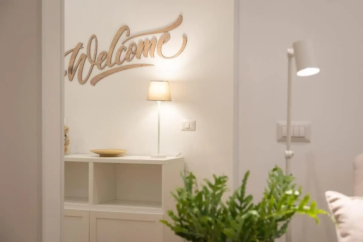 Colosseum Holidays - Three-Bedroom Apartment