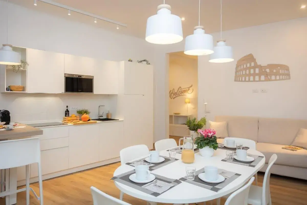 Colosseum Holidays - Three-Bedroom Apartment Colosseum Holidays - Three-Bedroom Apartment