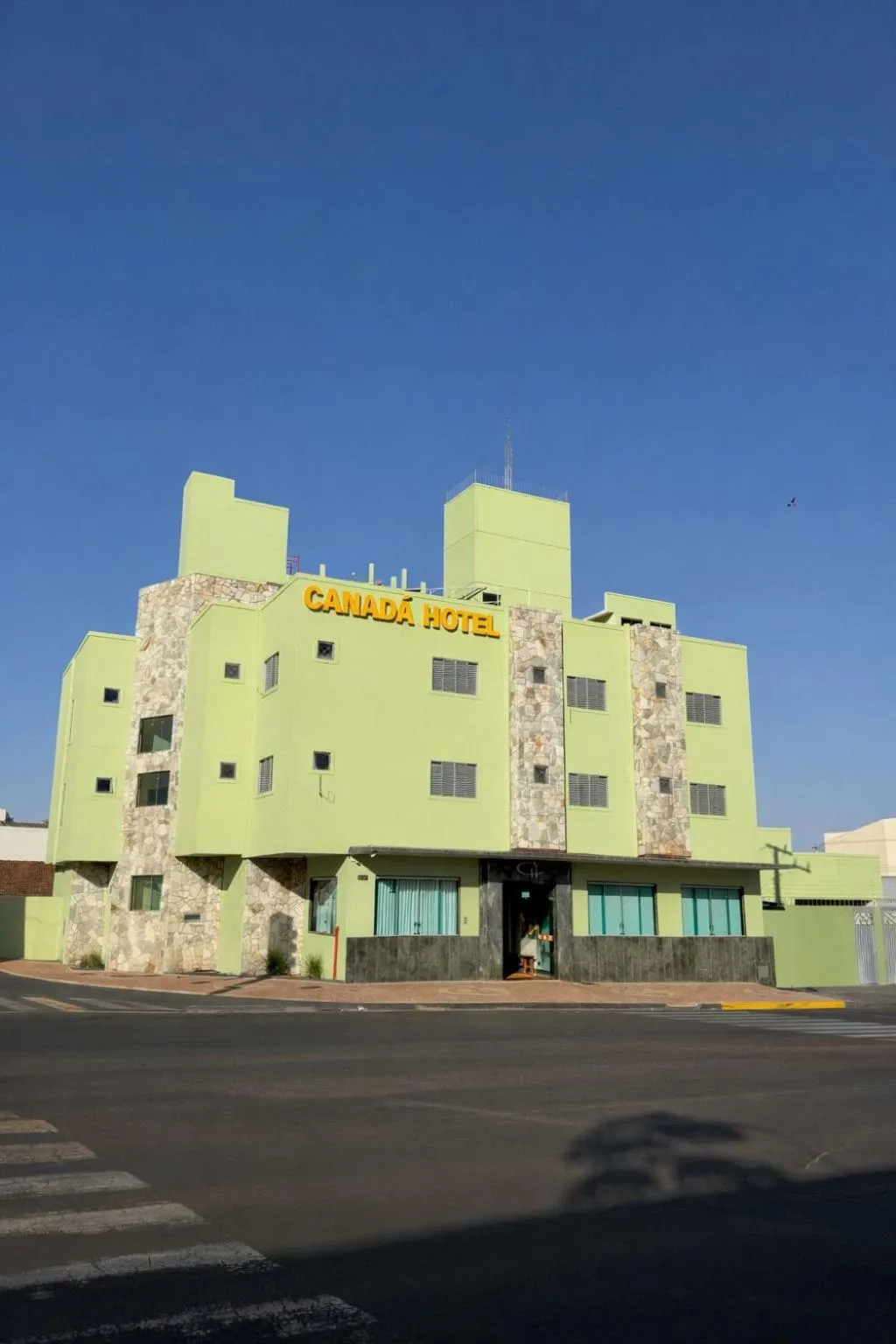 Property building in Canadá Hotel