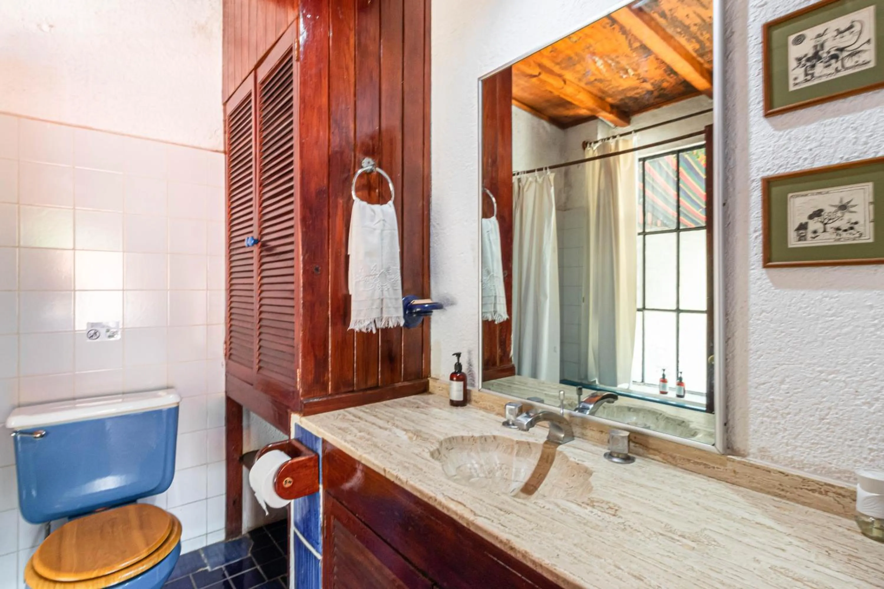 Bathroom in Hotel La Posada del Valle