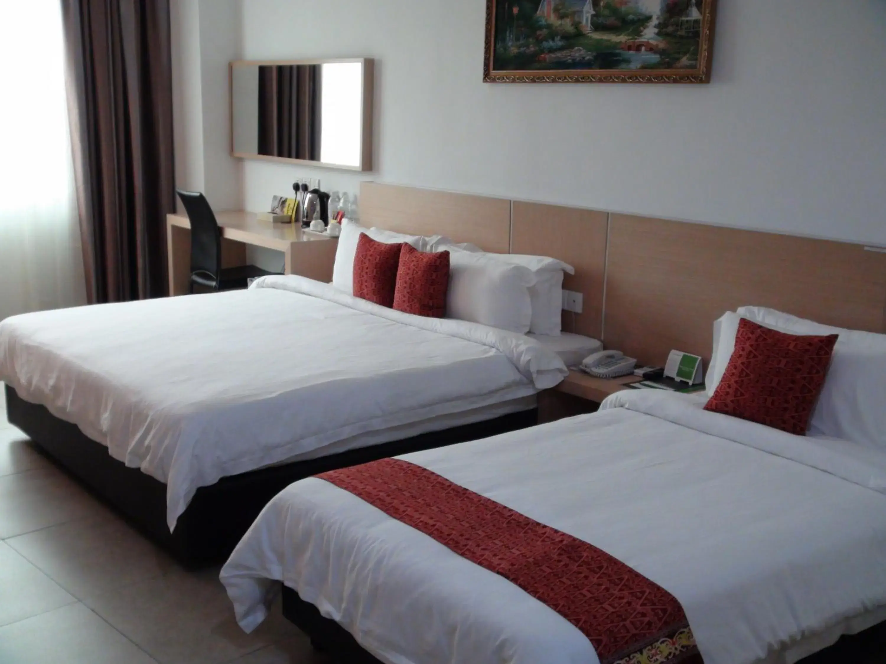 Bedroom, Bed in Paragon Lutong Hotel Bedroom, Bed in Paragon Lutong Hotel