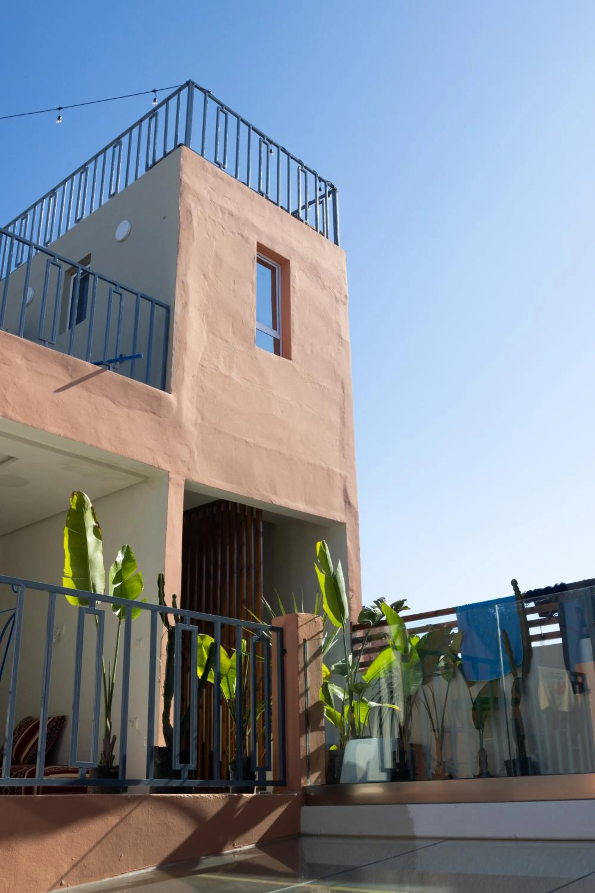Playa Del Sol Surf House