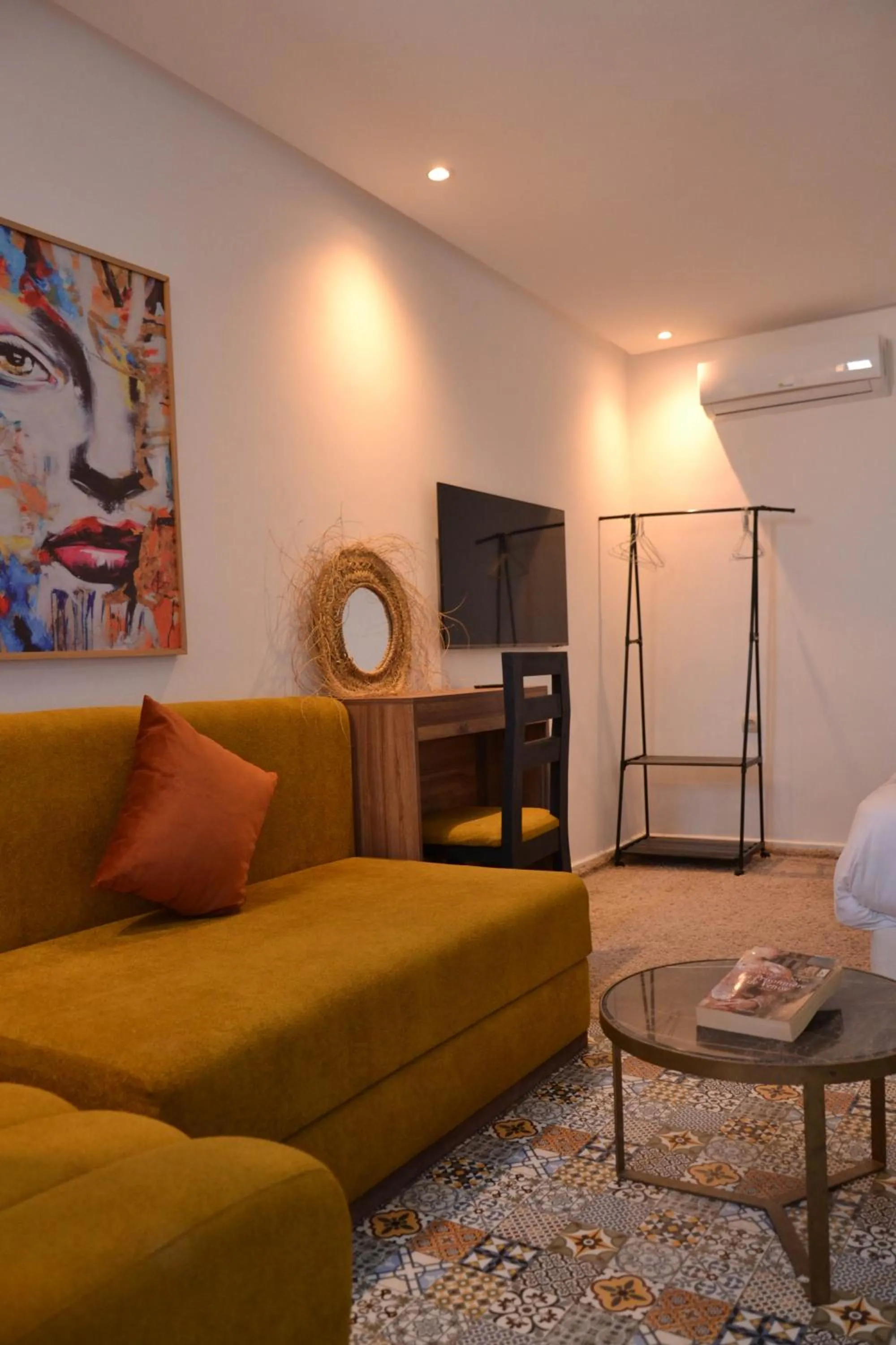 Playa Del Sol Surf House