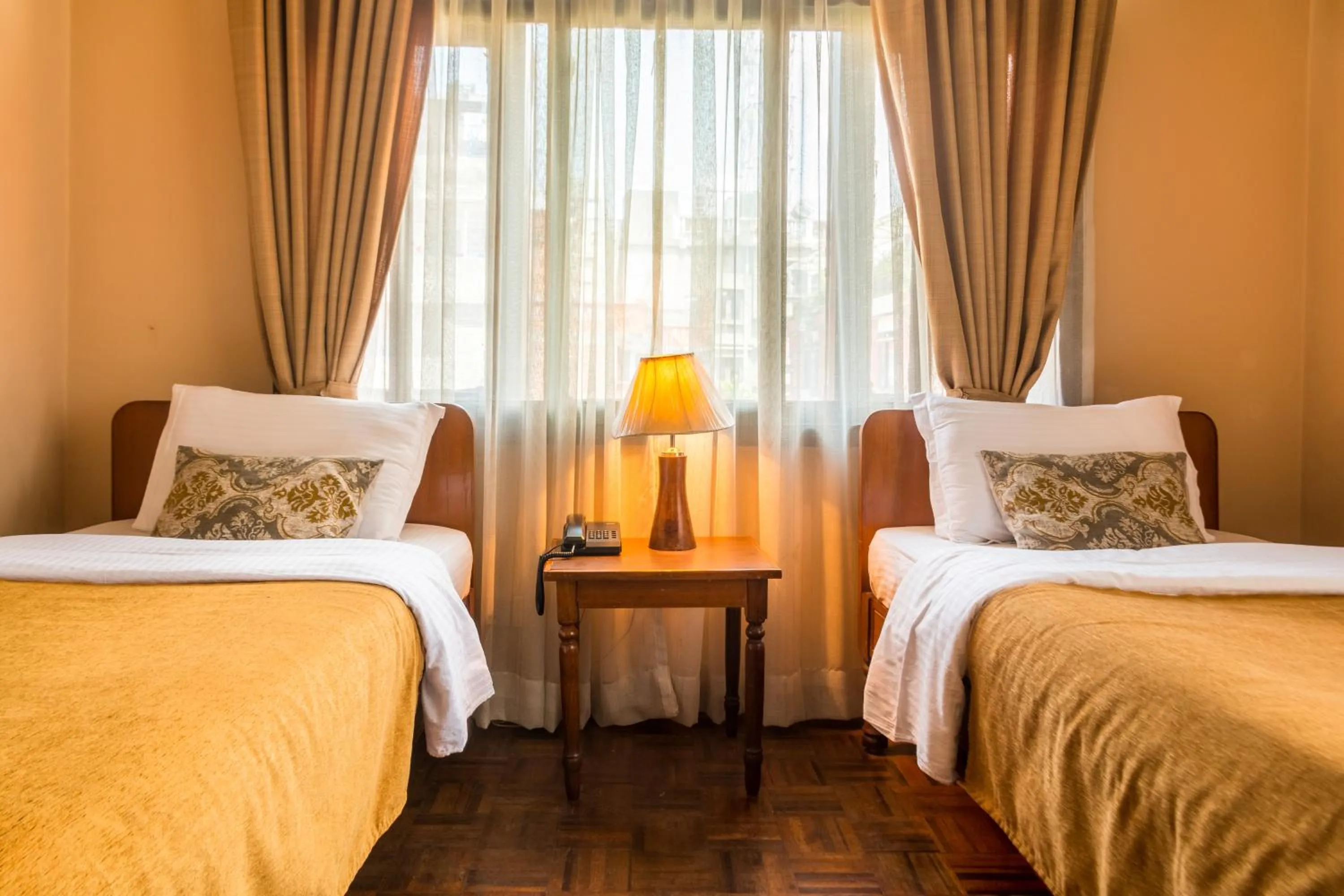 Photo of the whole room, Bed in Hotel Excelsior