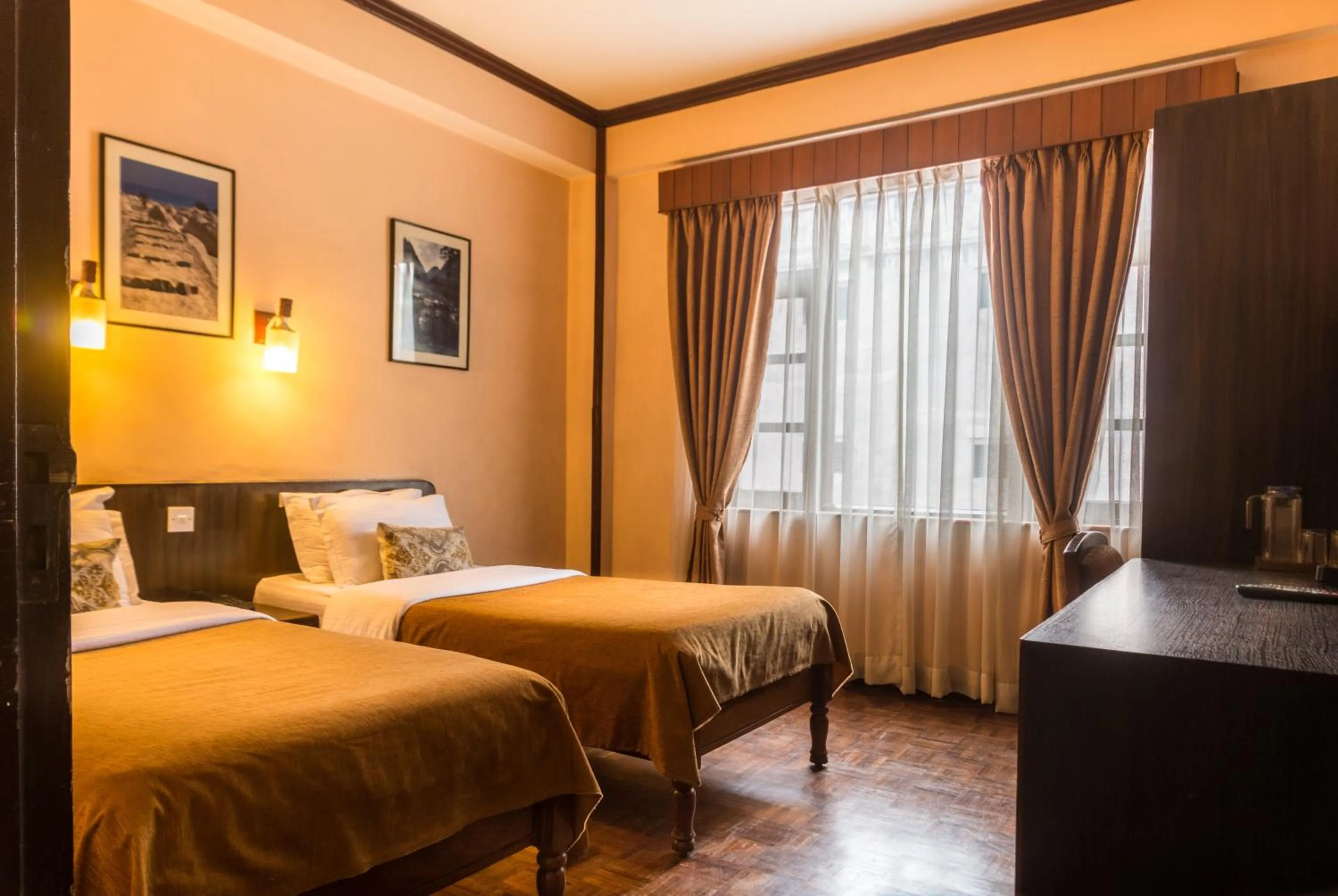 Other, Bed in Hotel Excelsior