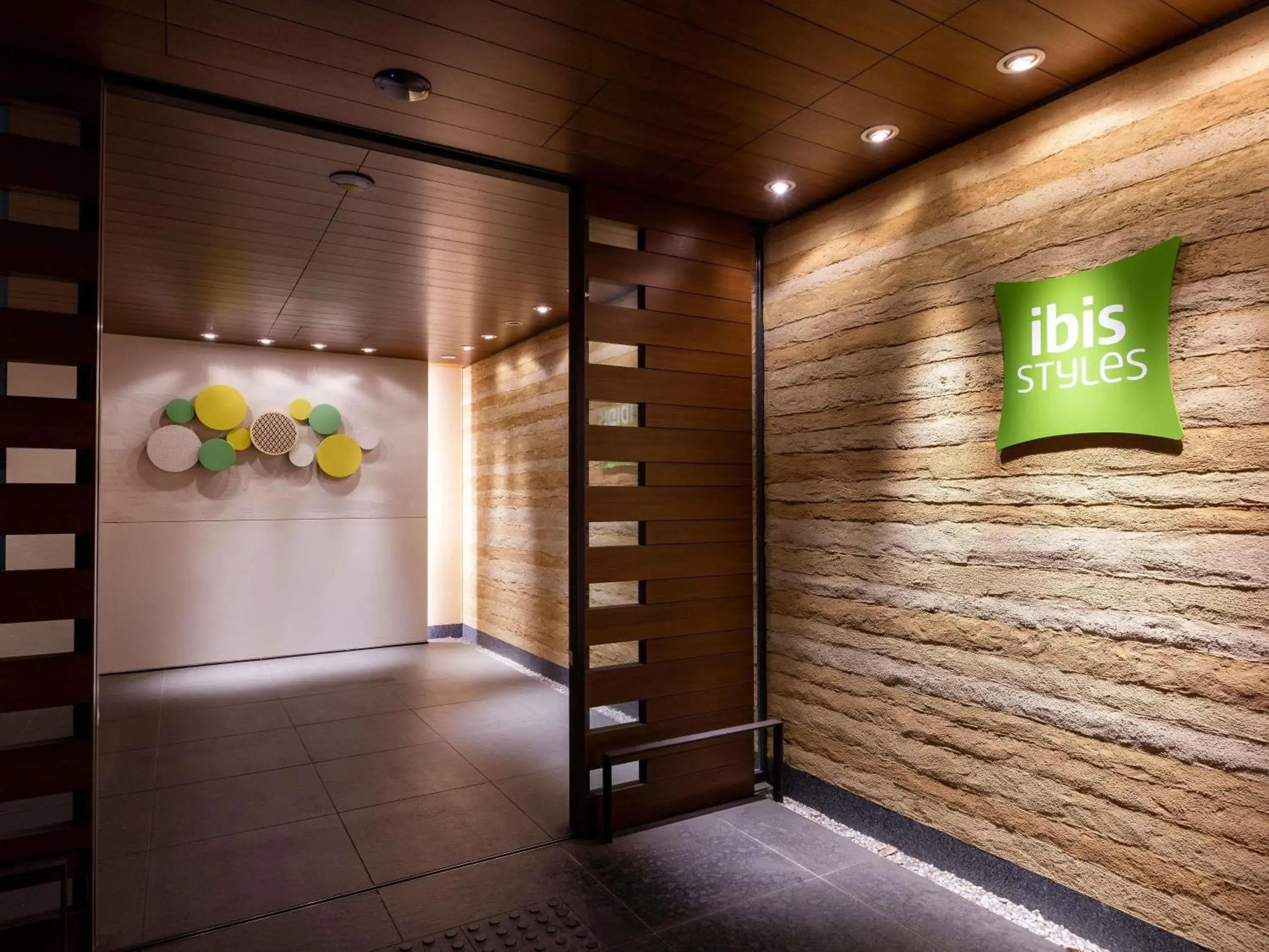 Property building in ibis Styles Kyoto Shijo Property building in ibis Styles Kyoto Shijo
