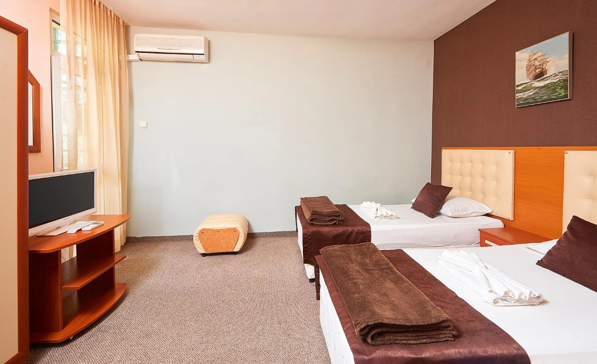 Bed in Peneka Hotel
