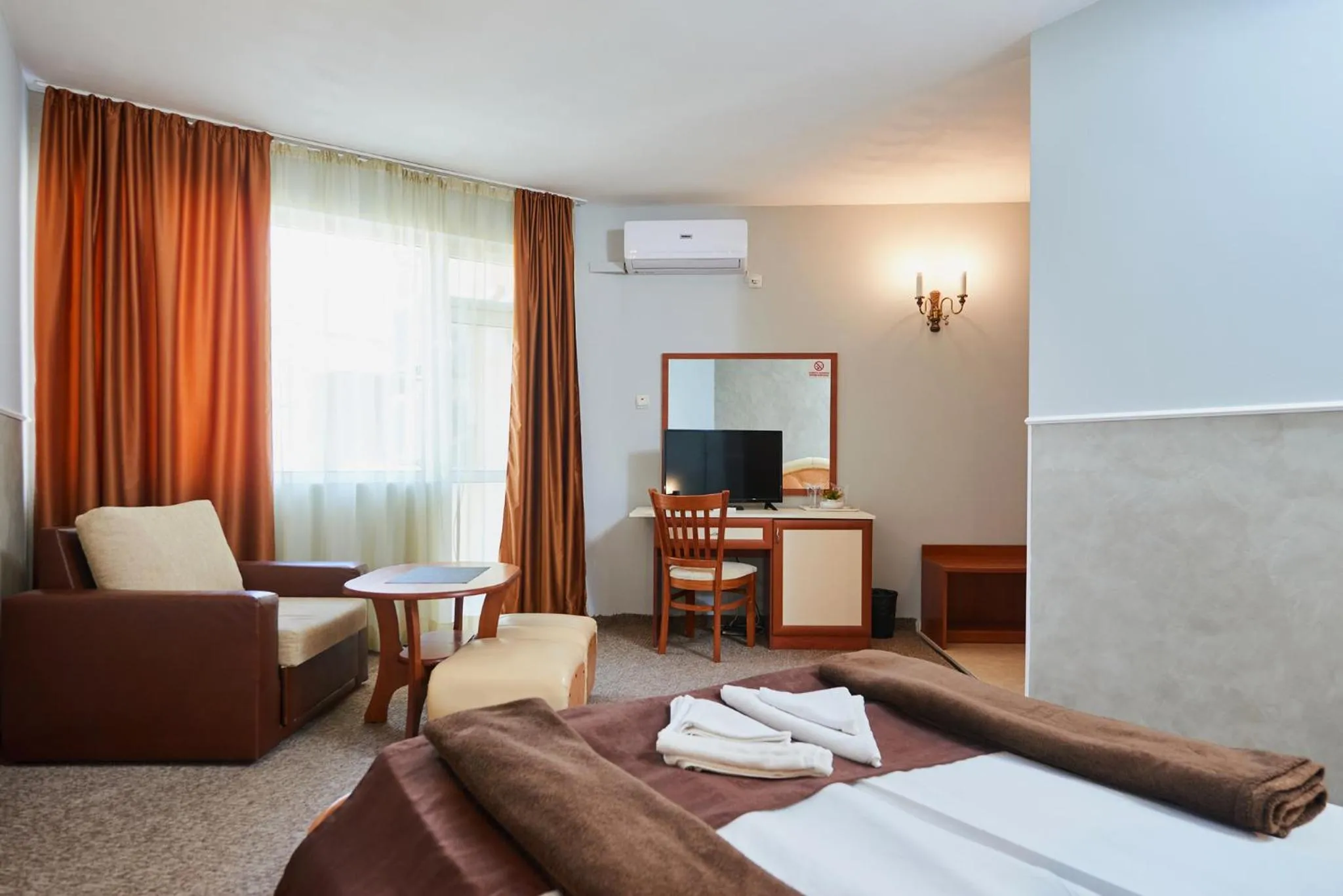Bed in Peneka Hotel
