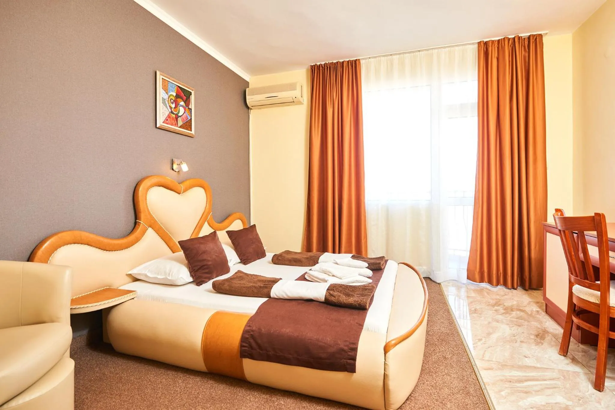 Bed in Peneka Hotel