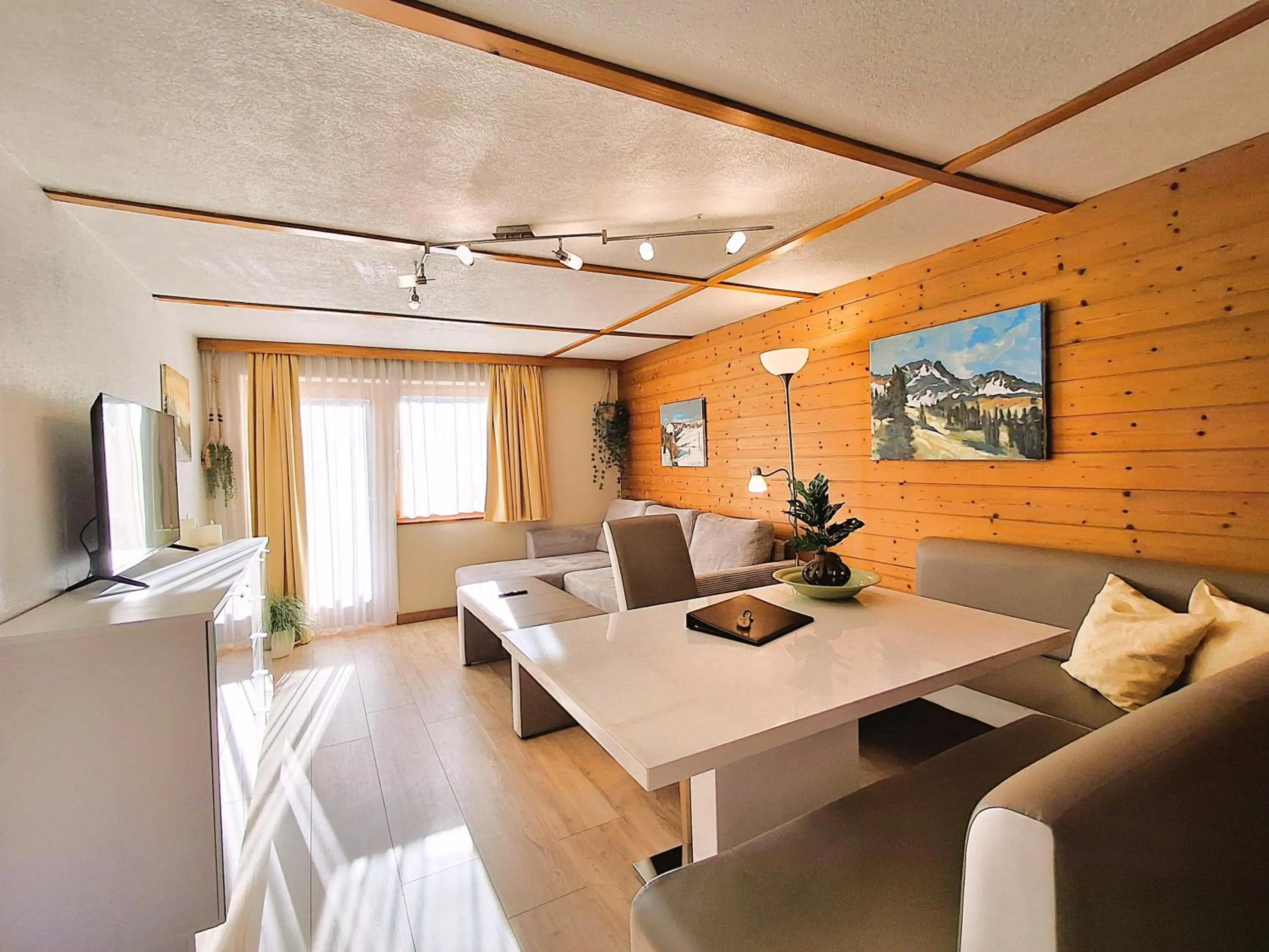 Living room in Alpenfeder Landhaus Heidi