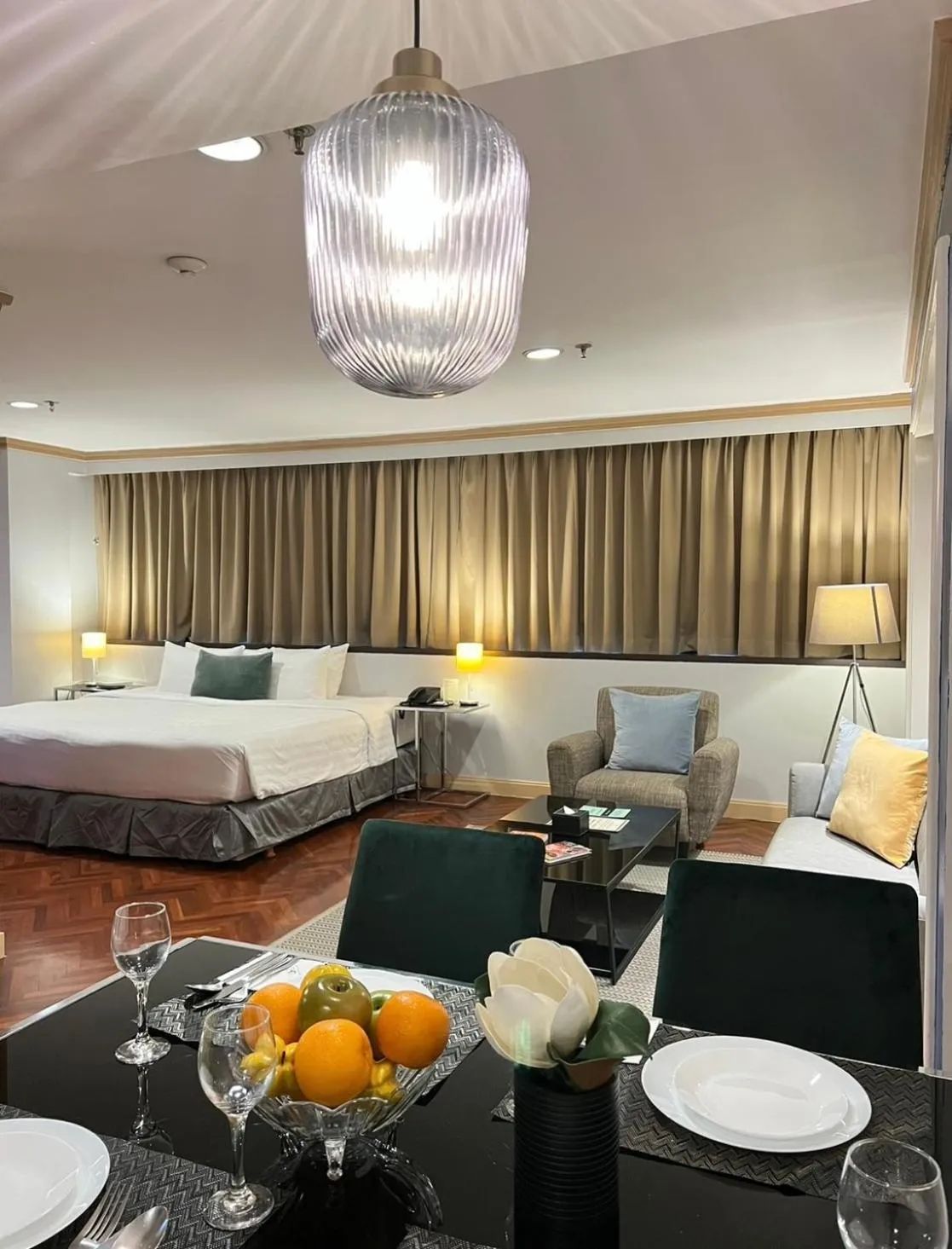 Bed in Alt Hotel Nana by UHG