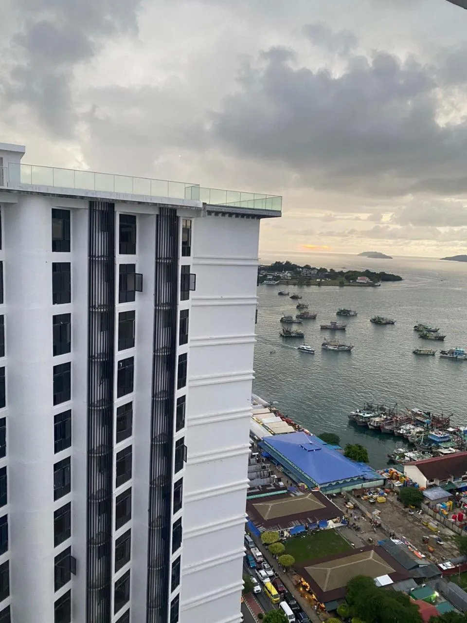 Day in The Shore @ Usanz Heaven Suites