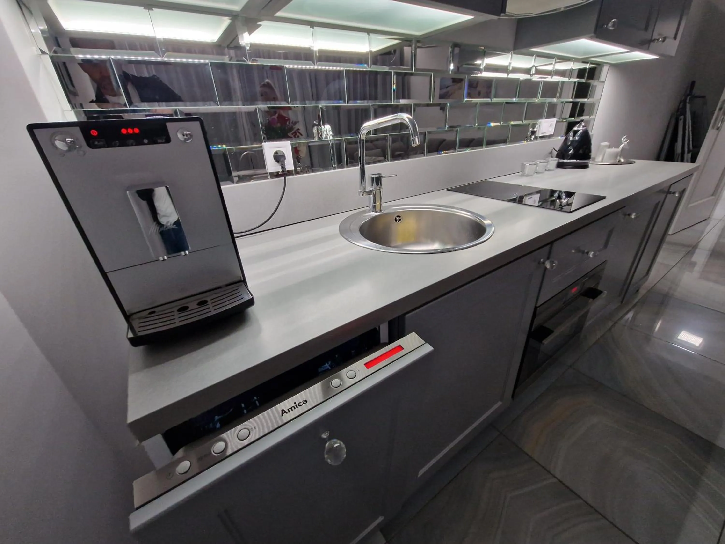 Kitchen or kitchenette in Maxim Apartment Pobierowo