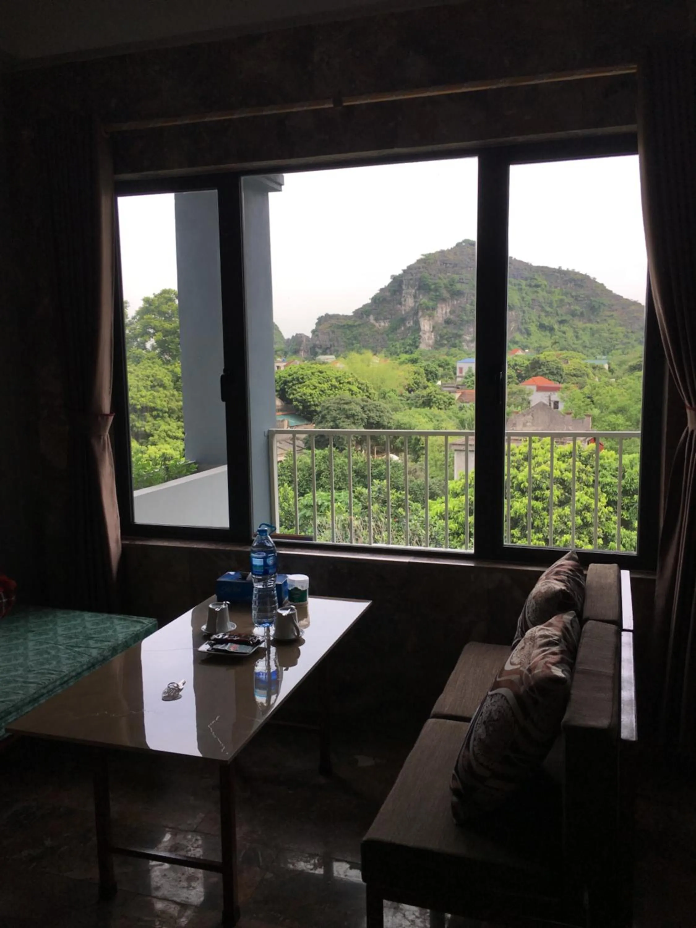 Living room in Limestone View Homestay