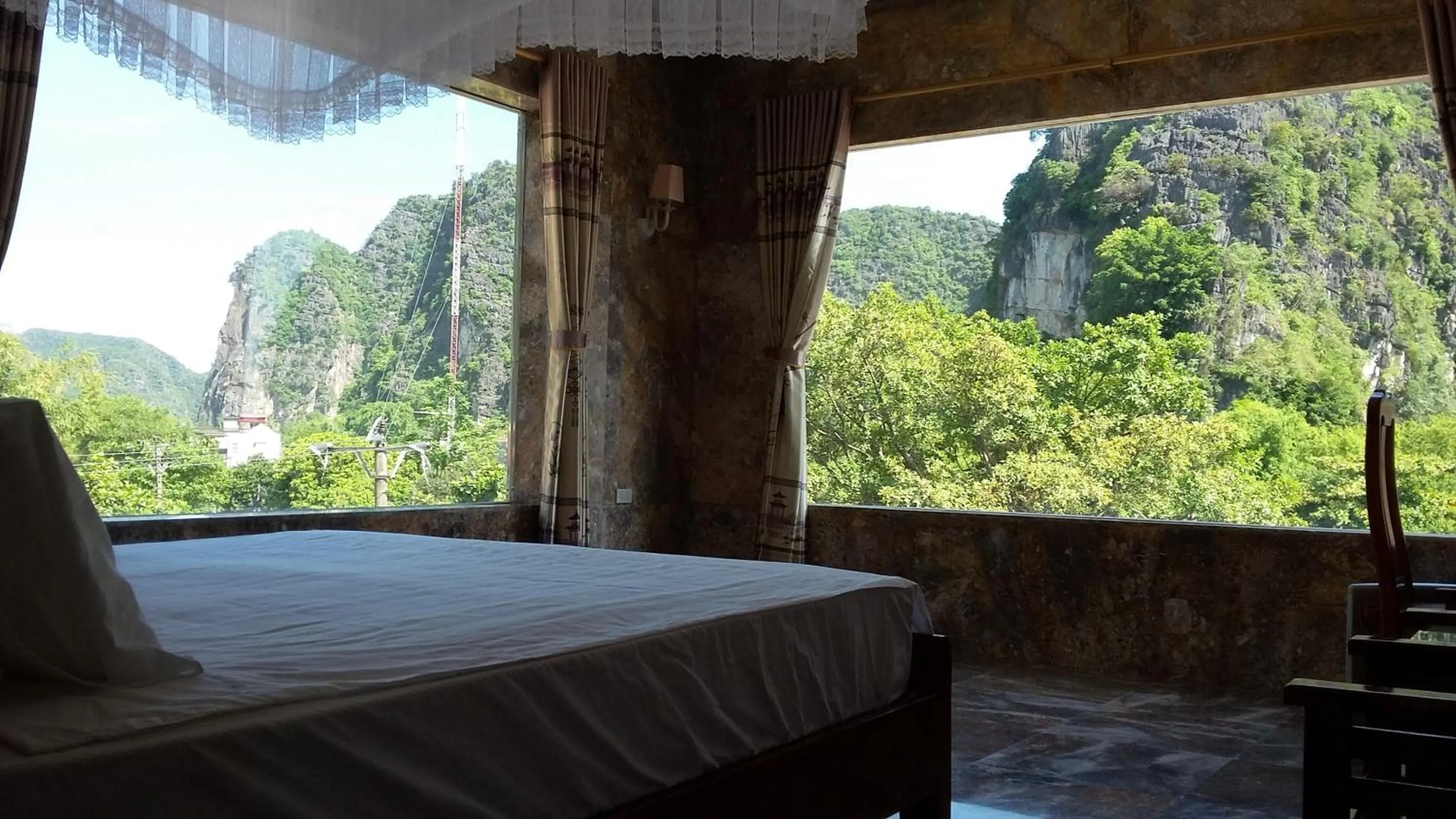 Property building, Bed in Limestone View Homestay