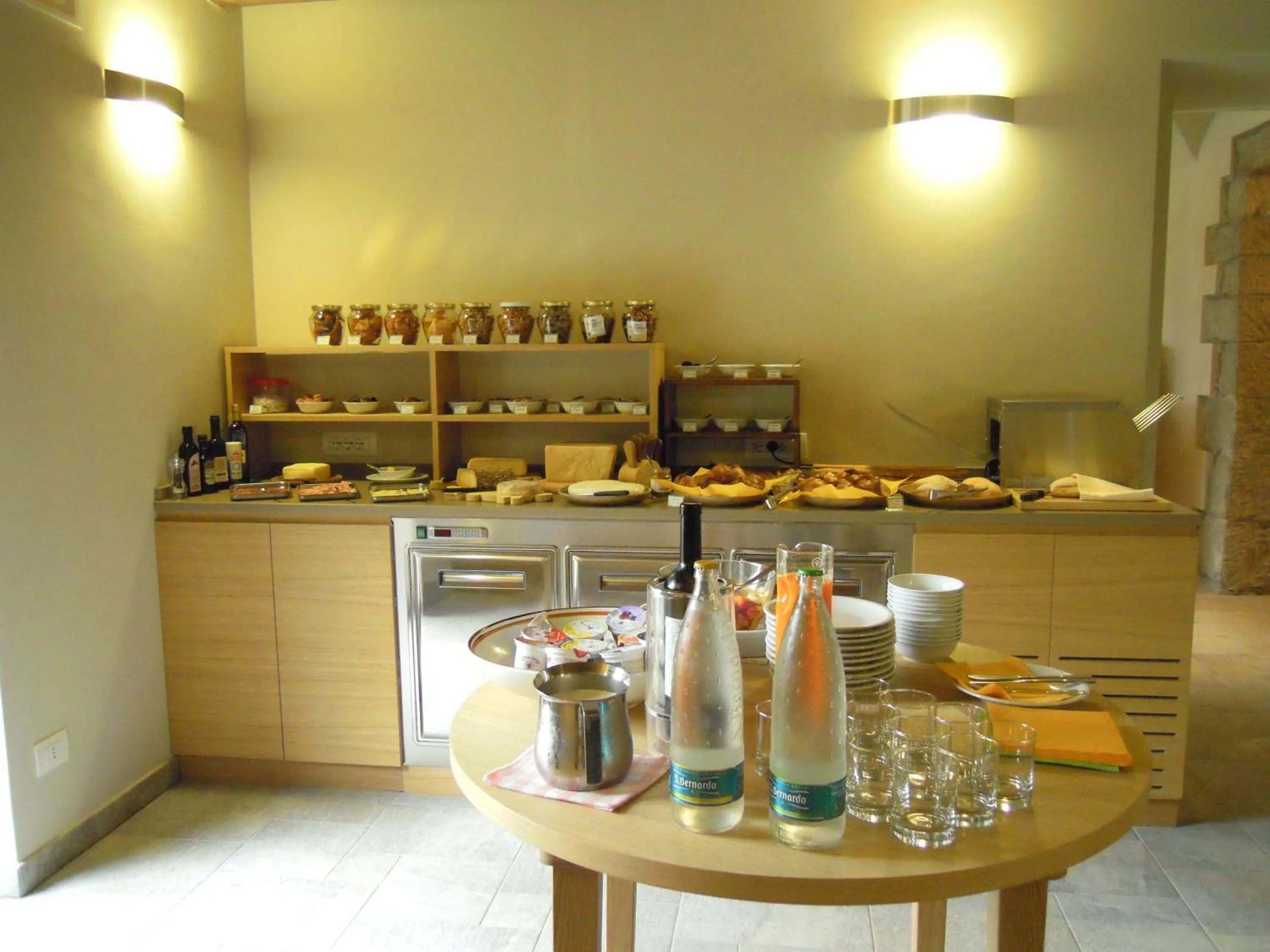 Restaurant/places to eat in Il Falco E La Volpe