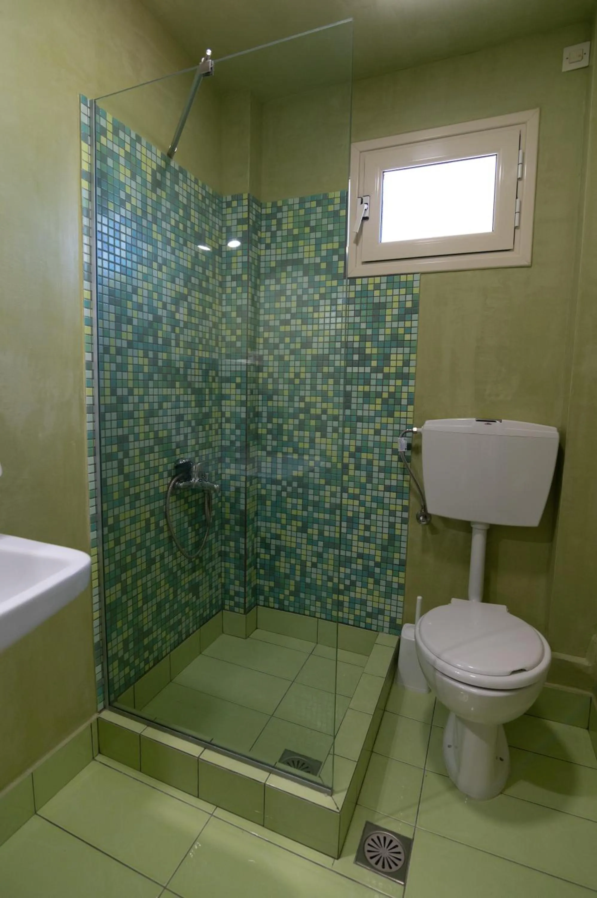 Bathroom in Ionio Hotel