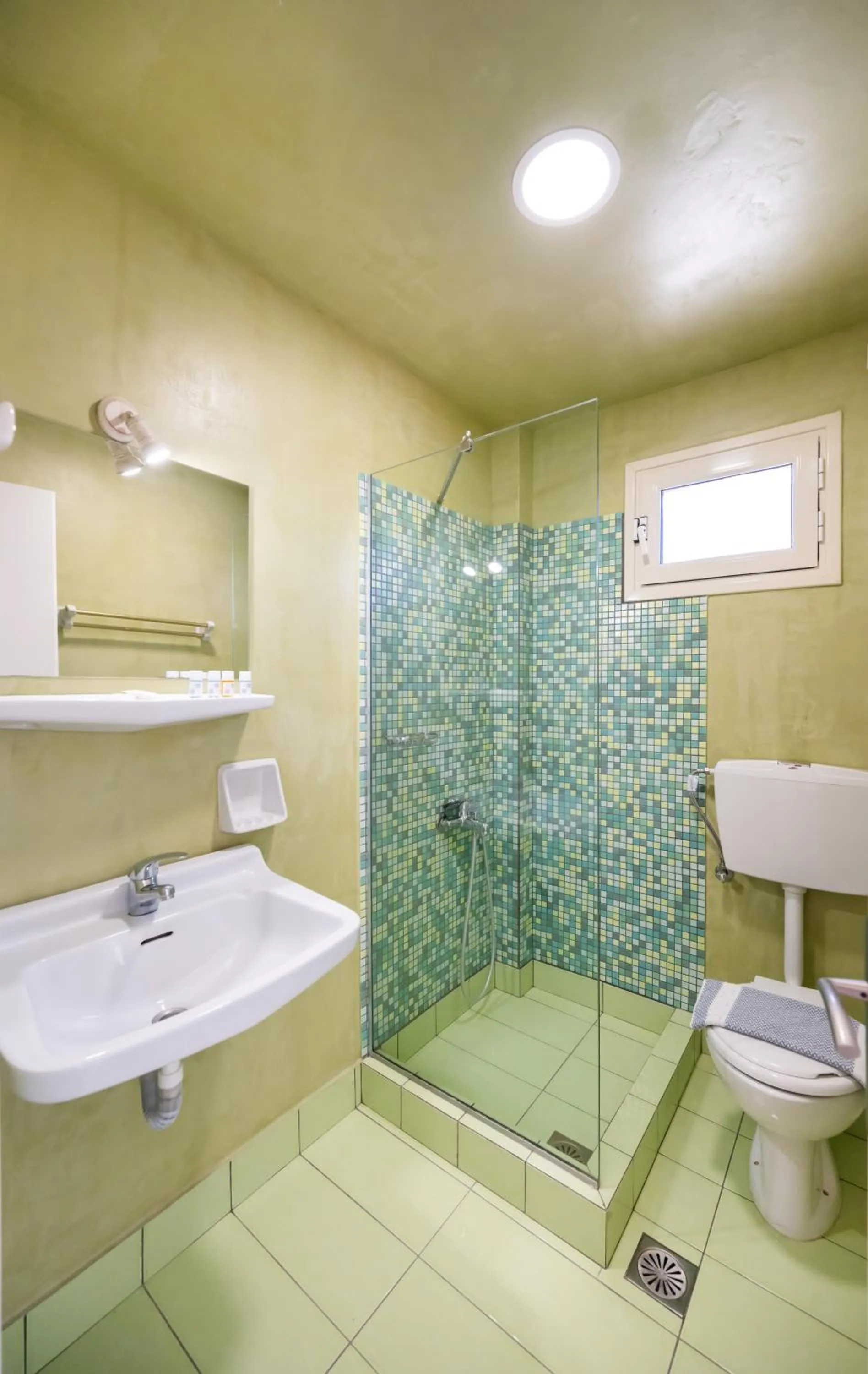 Bathroom in Ionio Hotel