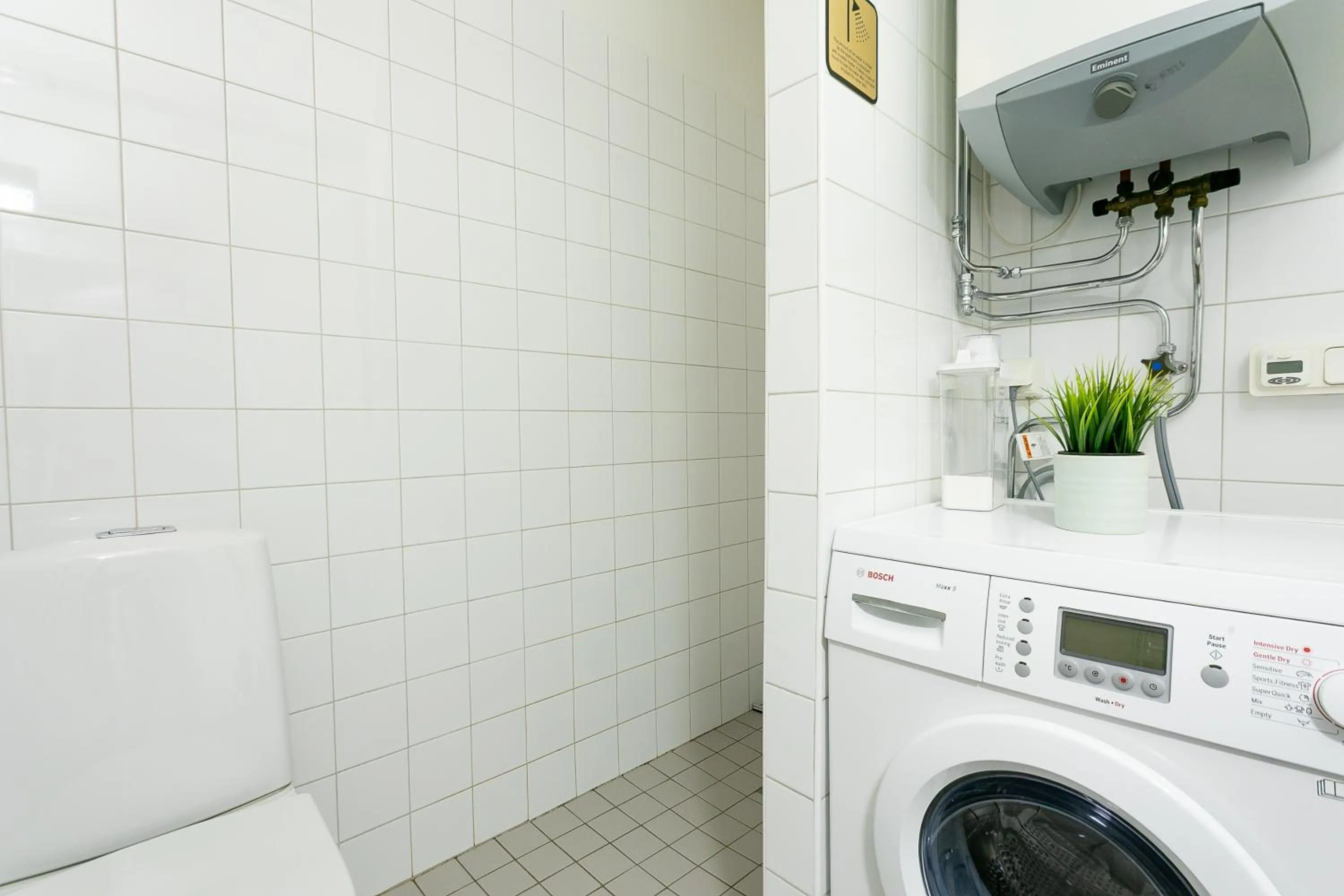 washing machine in ApartDirect Gamla Stan II