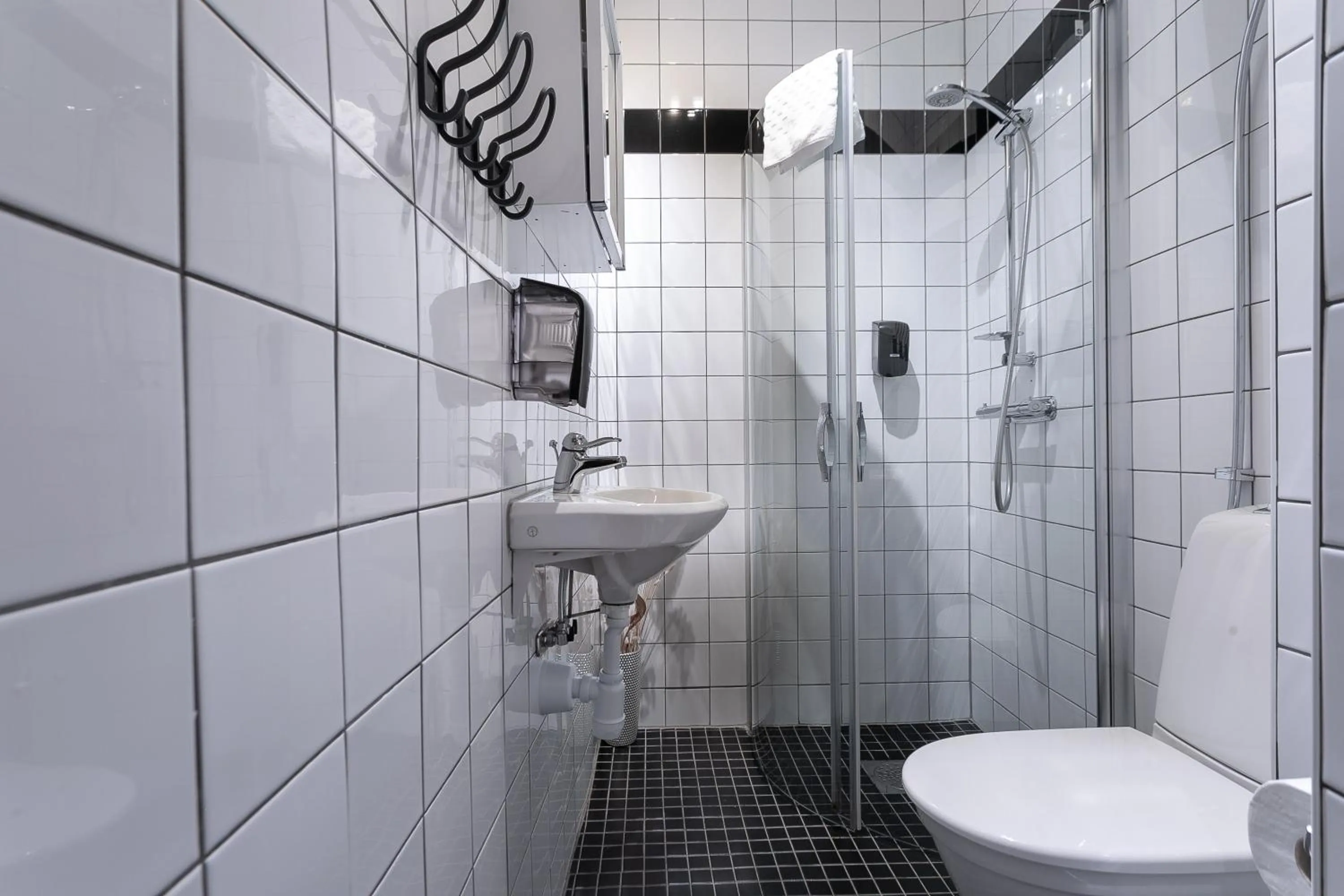 Shower in ApartDirect Gamla Stan II