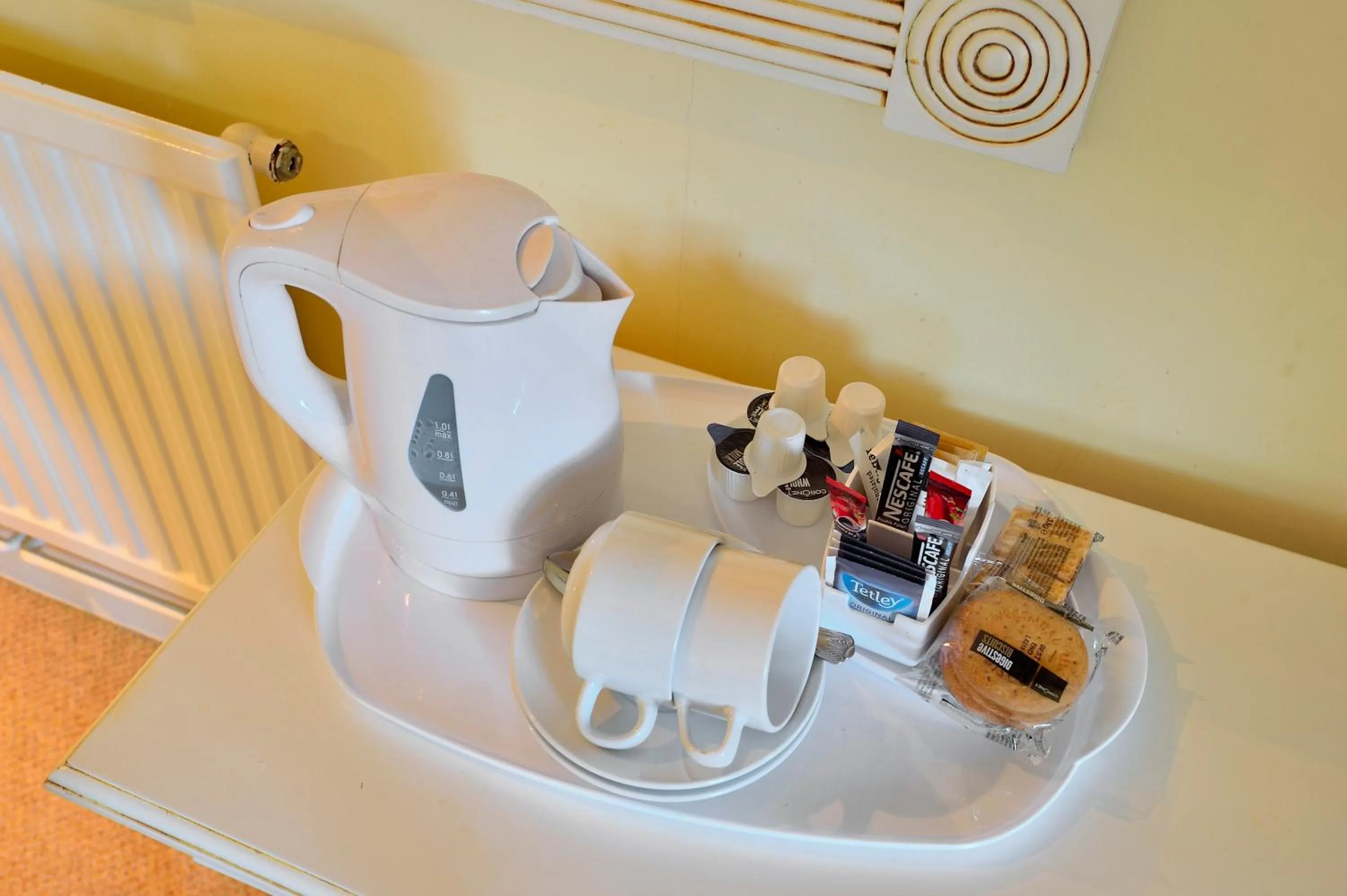 Coffee/tea facilities in The Angel Hotel