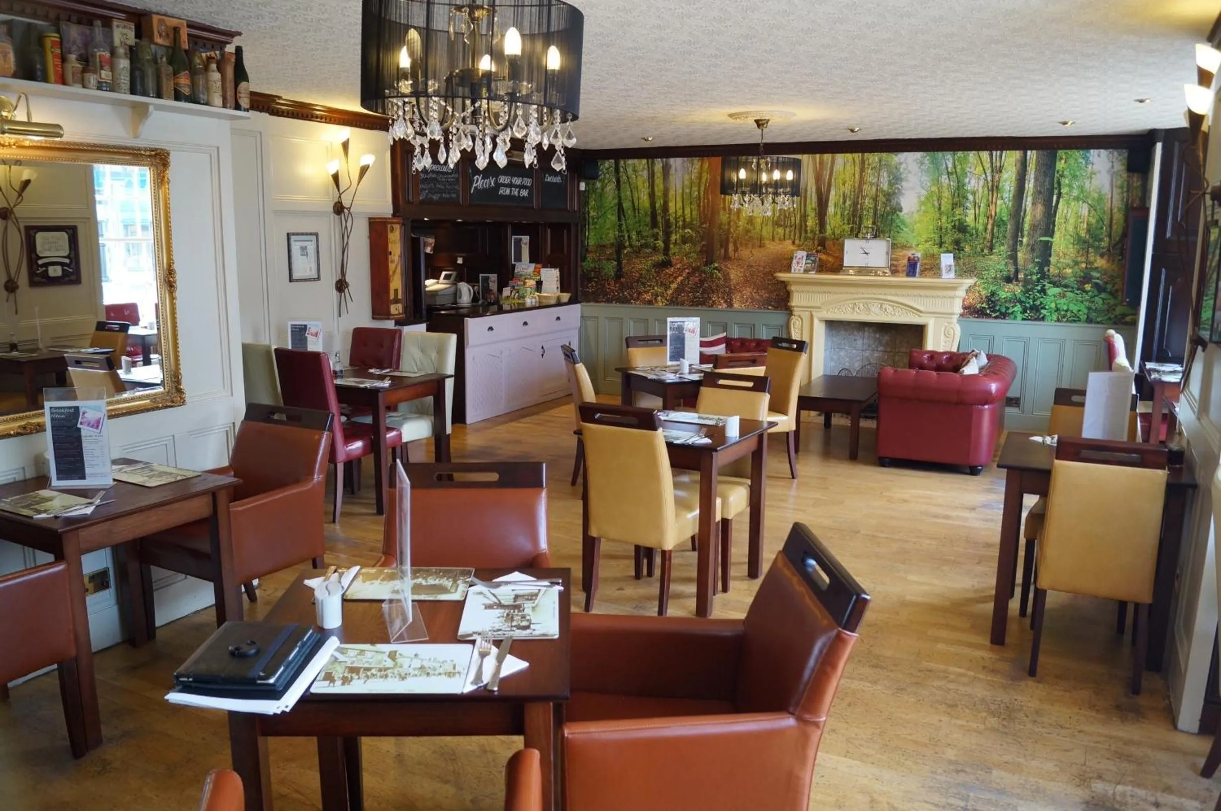 Restaurant/places to eat in The Angel Hotel