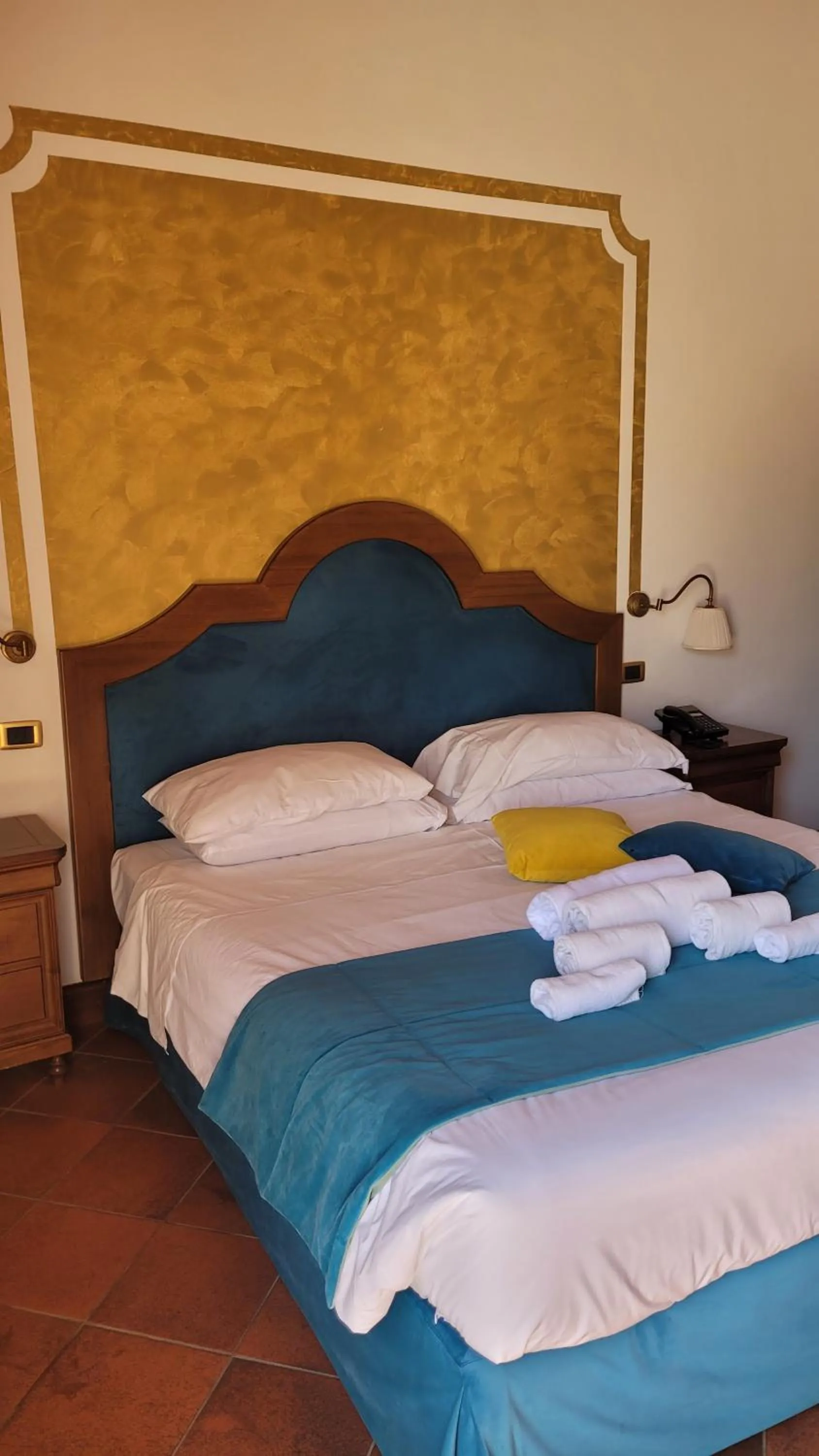 Bedroom, Bed in Villa Lampedusa
