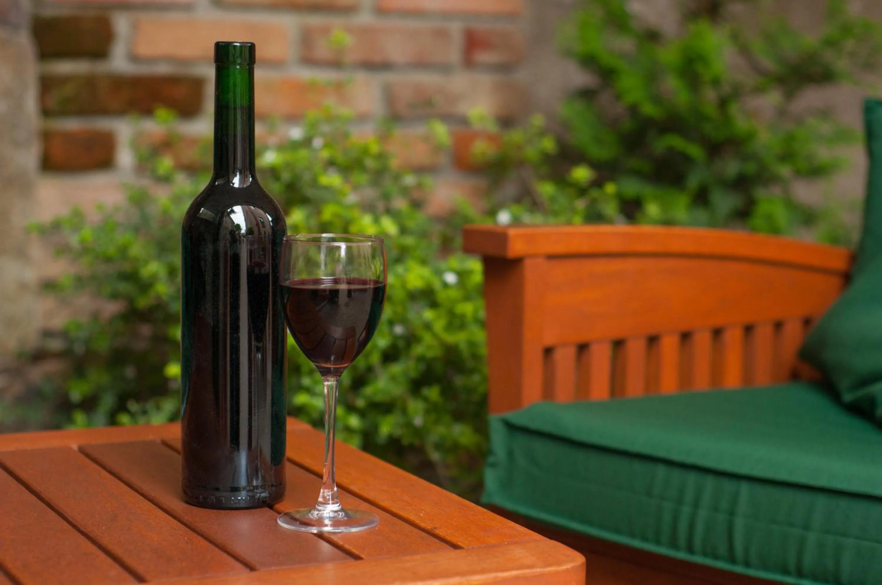 Restaurant/places to eat in Hotel Phaliashvili